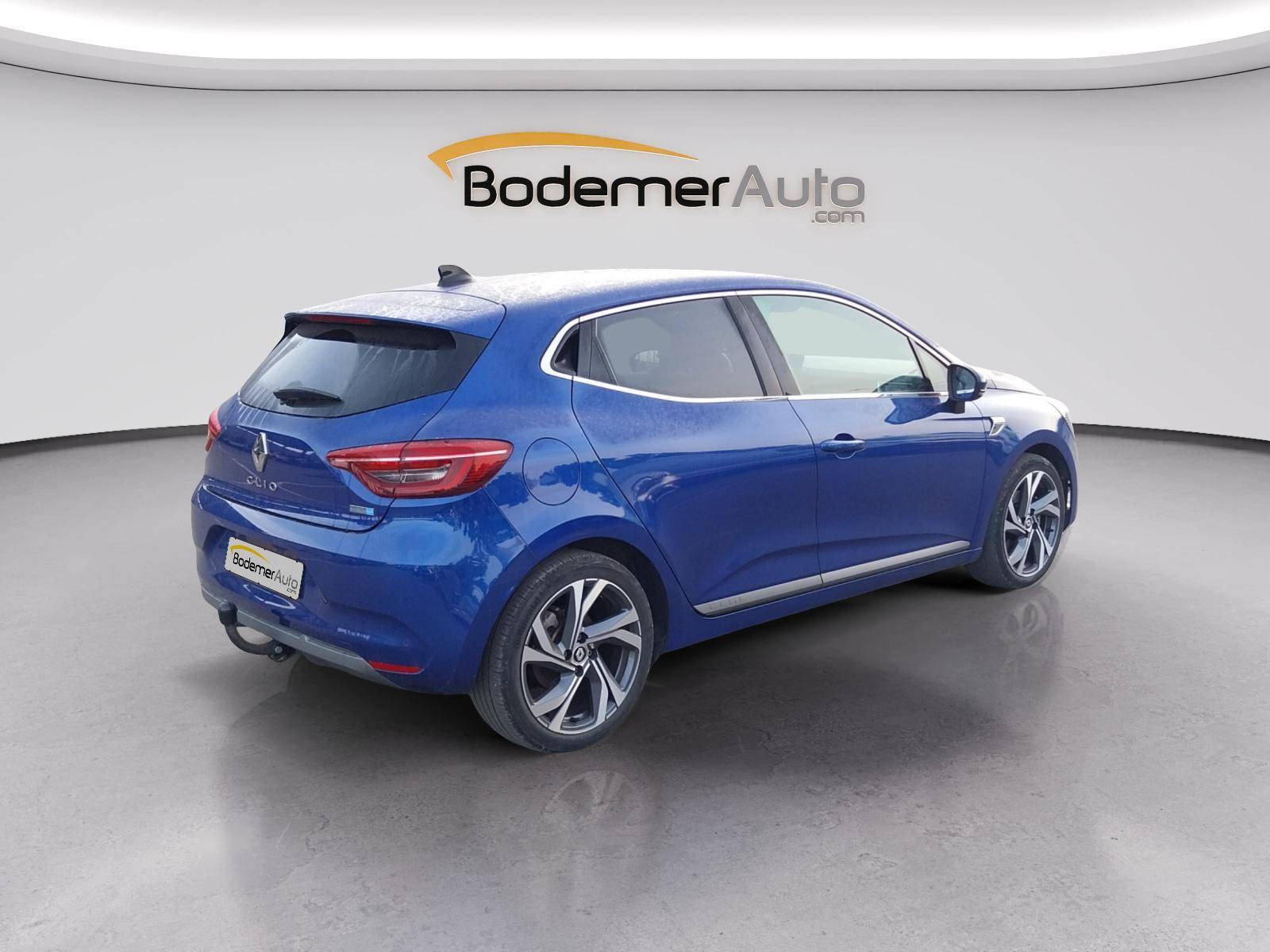 Vente en ligne Renault Clio 5 Clio E-Tech 140 - 21N au prix de 18 490 €