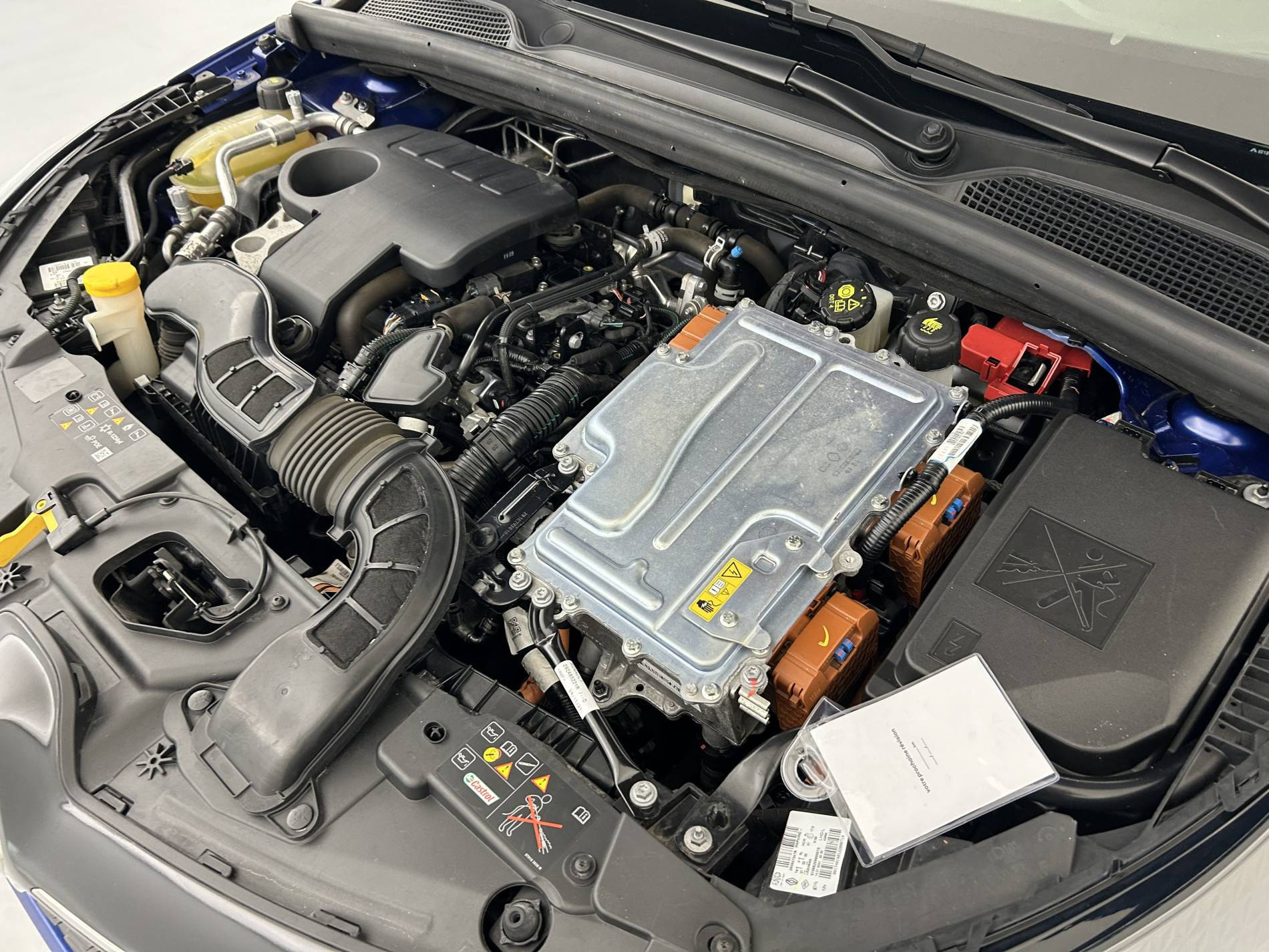 Vente en ligne Renault Clio 5 Clio E-Tech 140 - 21N au prix de 14 990 €