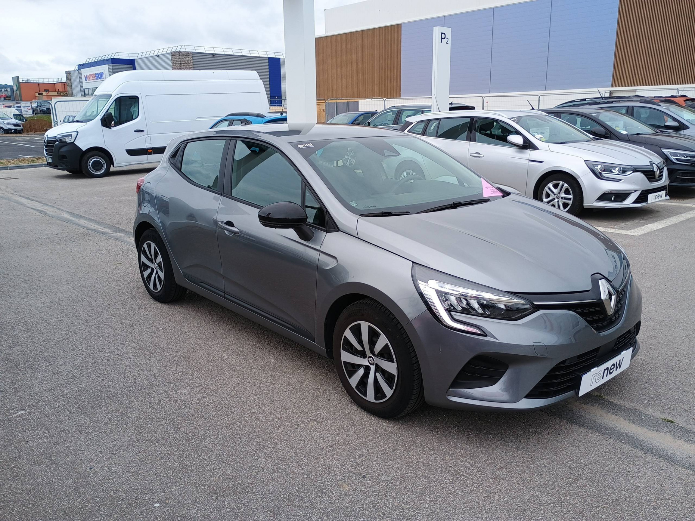 Vente en ligne Renault Clio 5 Clio TCe 90 au prix de 13 790 €