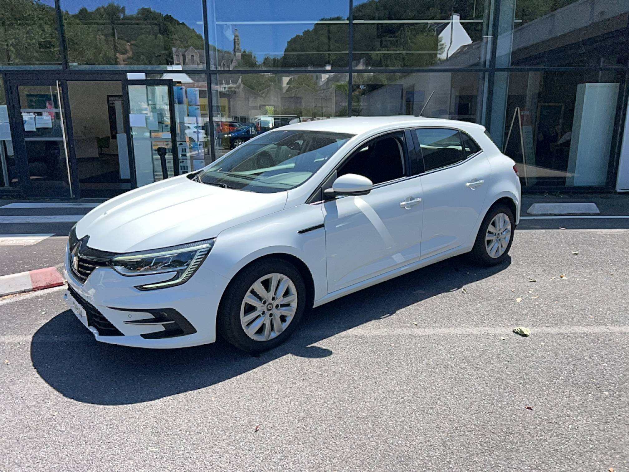 Renault Megane 4 Mégane IV Berline Blue dCi 115 occasion de 2021 en vente à Châteaulin