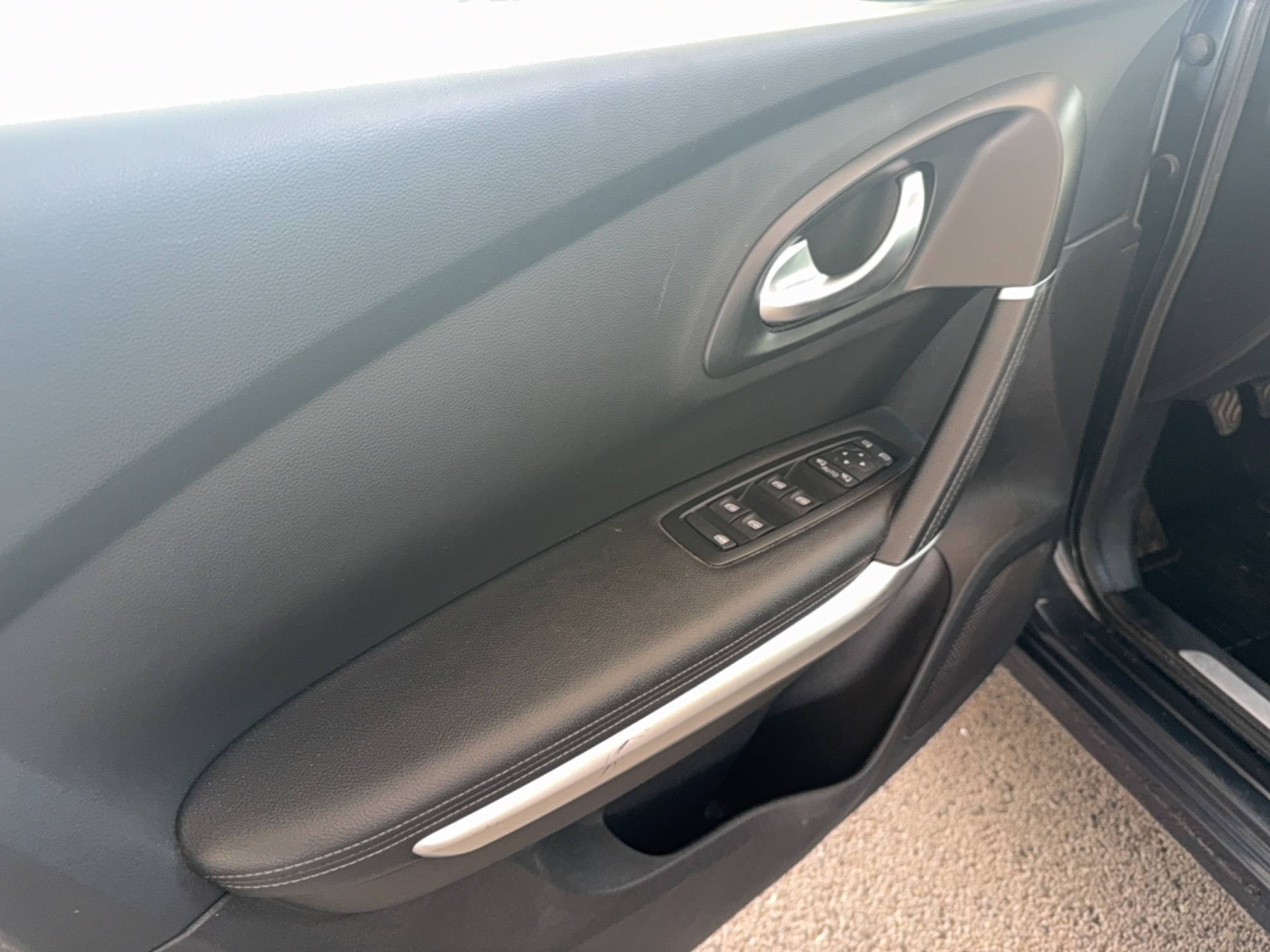 Vente en ligne Renault Kadjar  Blue dCi 115 au prix de 13 990 €