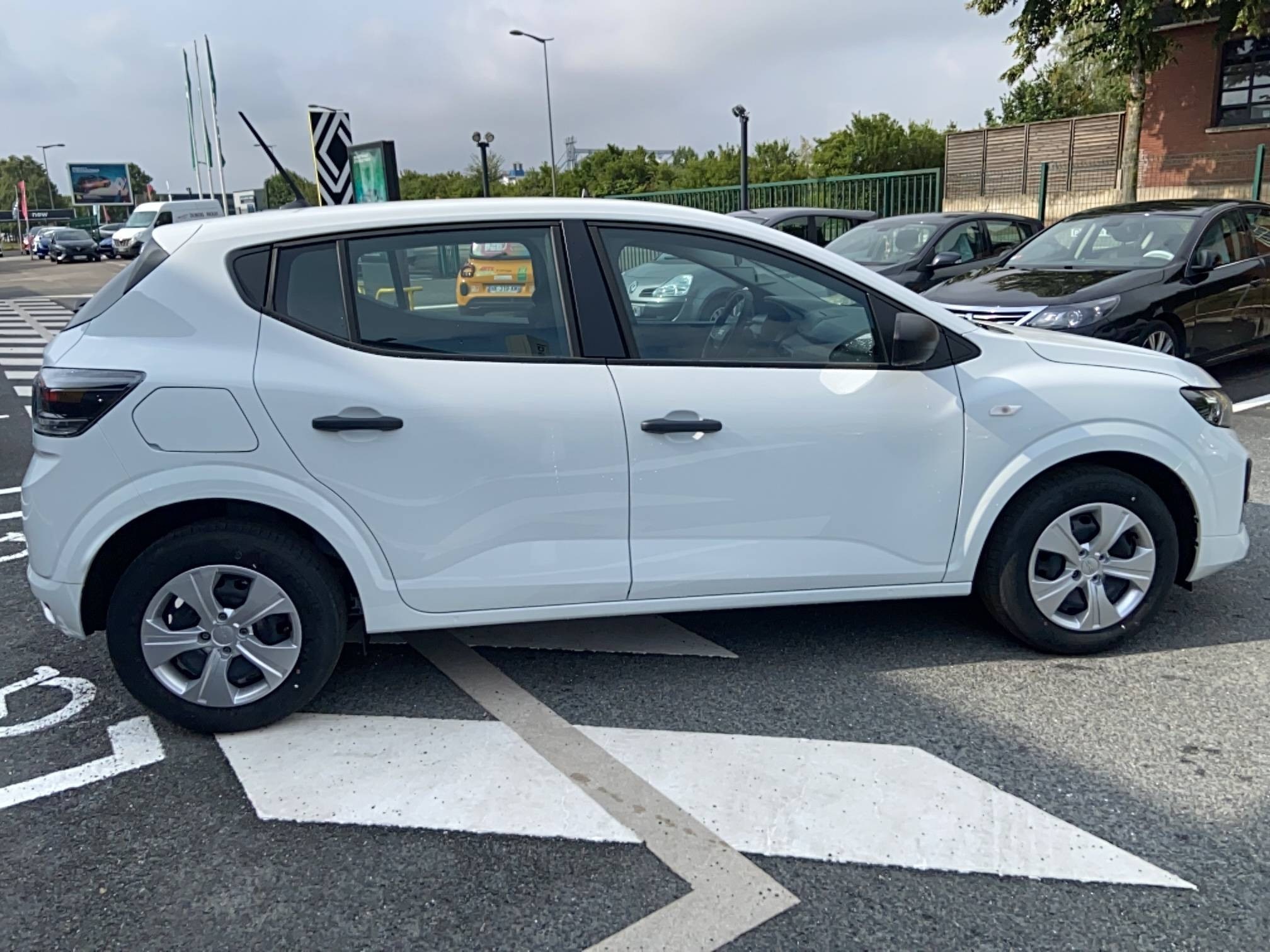 Vente en ligne Dacia Sandero  SCe 65 au prix de 13 500 €