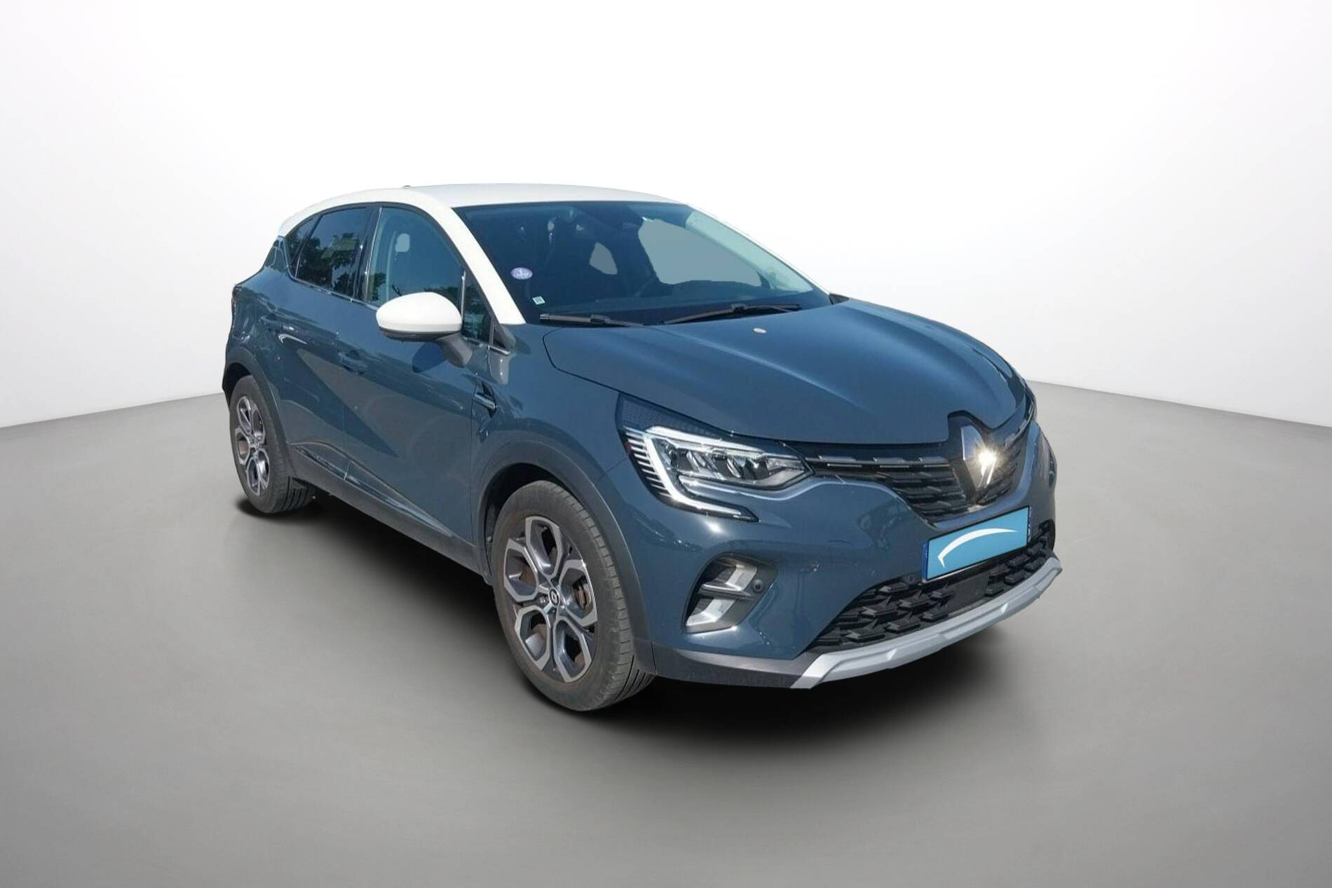 Vente en ligne Renault Captur  E-Tech hybride 145 au prix de 20 570 €