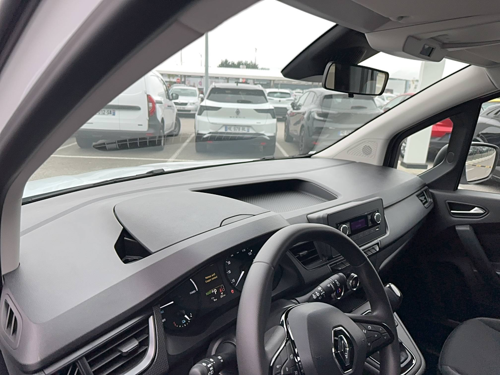 Vente en ligne Renault Kangoo E-Tech  EV45 11kW au prix de 24 900 €