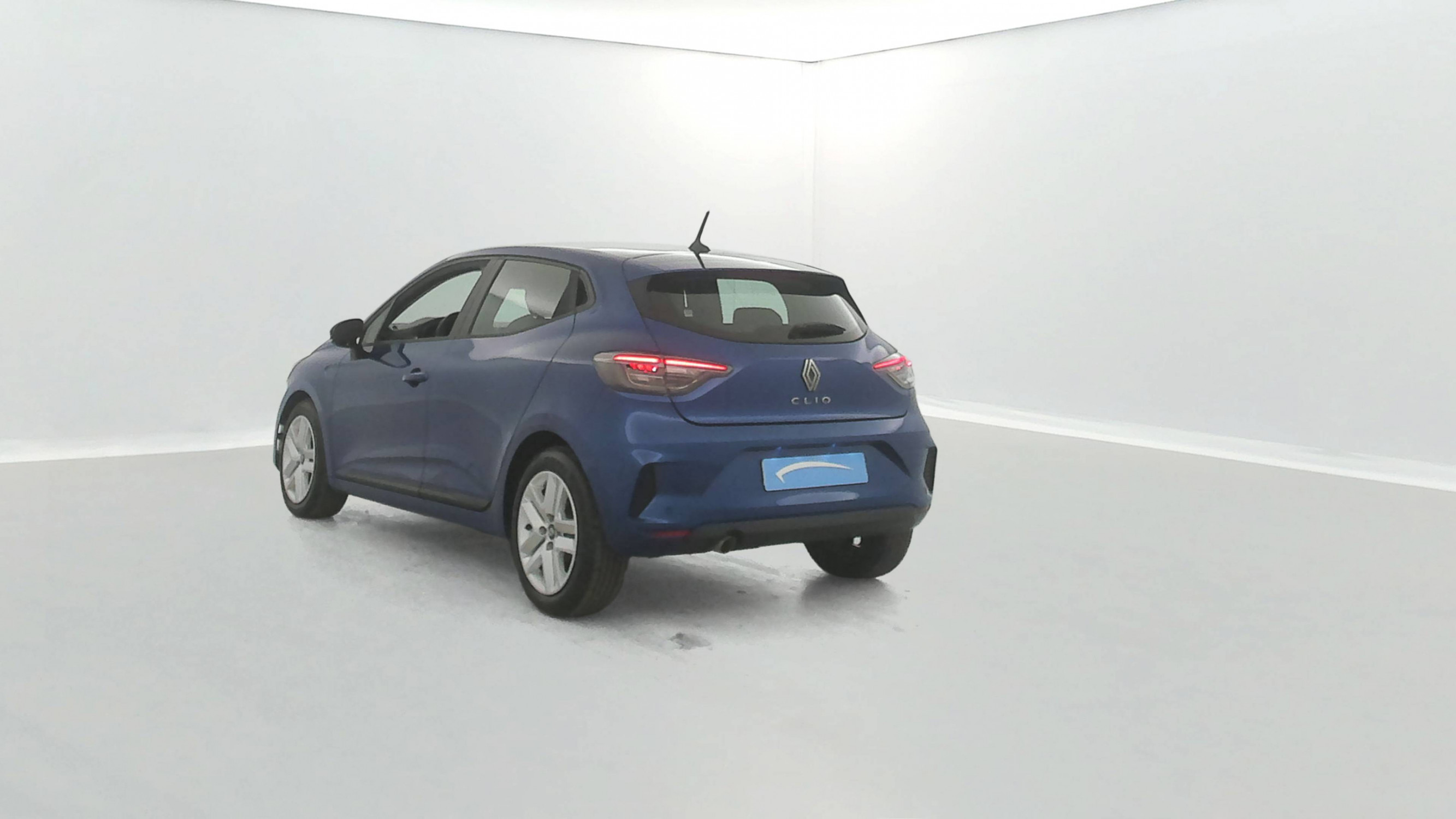 Vente en ligne Renault Clio 5 Clio TCe 100 GPL au prix de 15 990 €