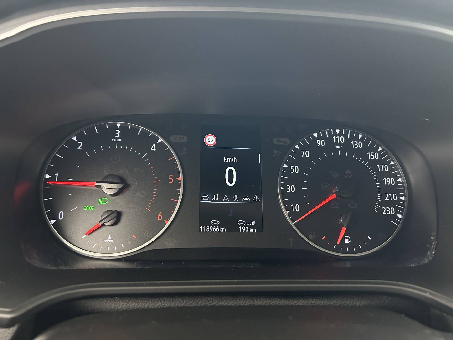 Vente en ligne Renault Megane 4 Mégane IV Berline Blue dCi 115 - 21B au prix de 13 890 €