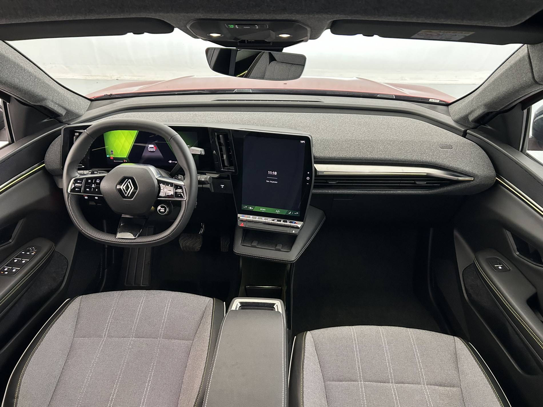 Vente en ligne Renault Scenic E-Tech  220 ch grande autonomie au prix de 37 990 €