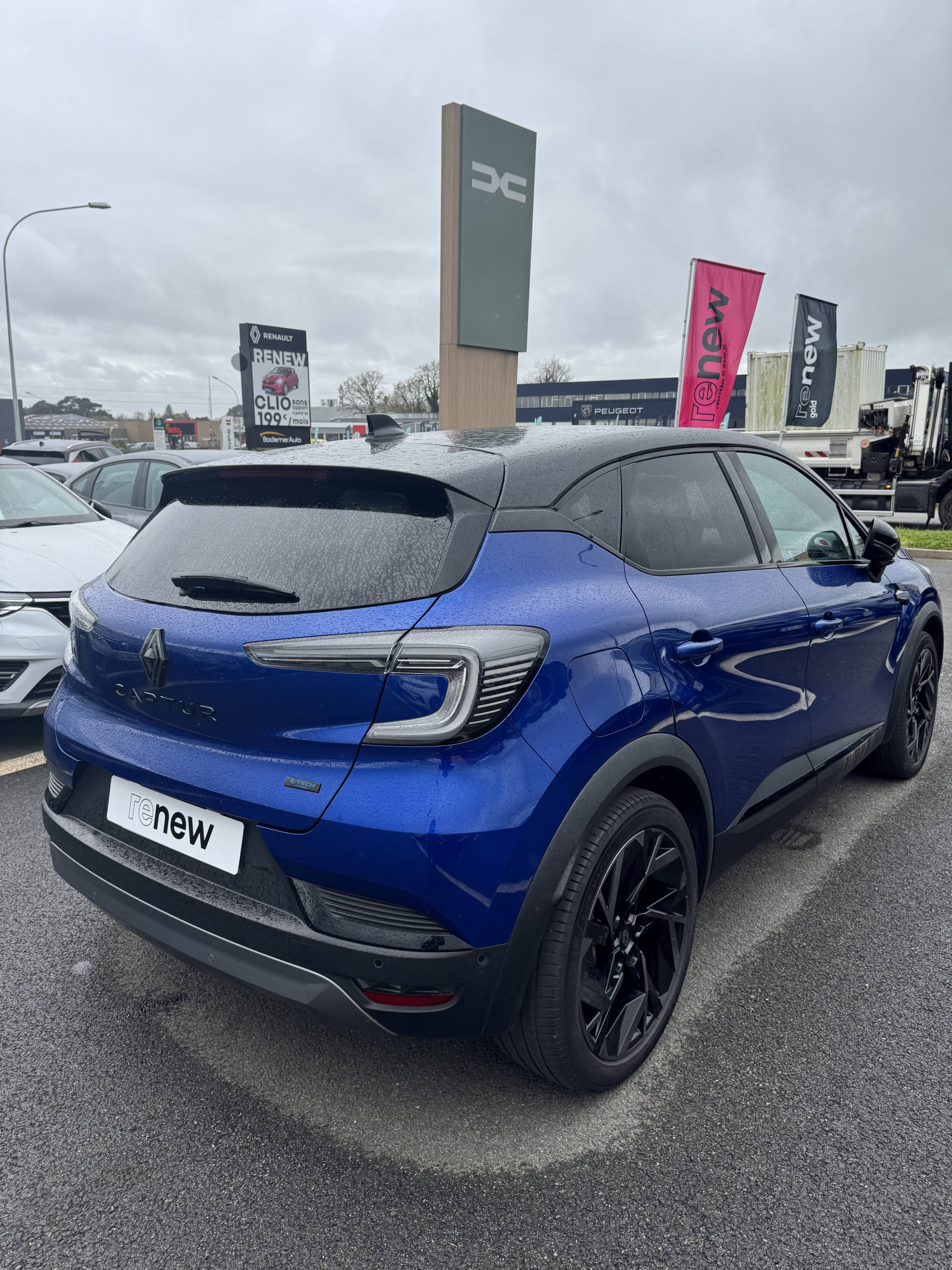 Vente en ligne Renault Captur  E-Tech full hybrid 145 ch au prix de 24 990 €