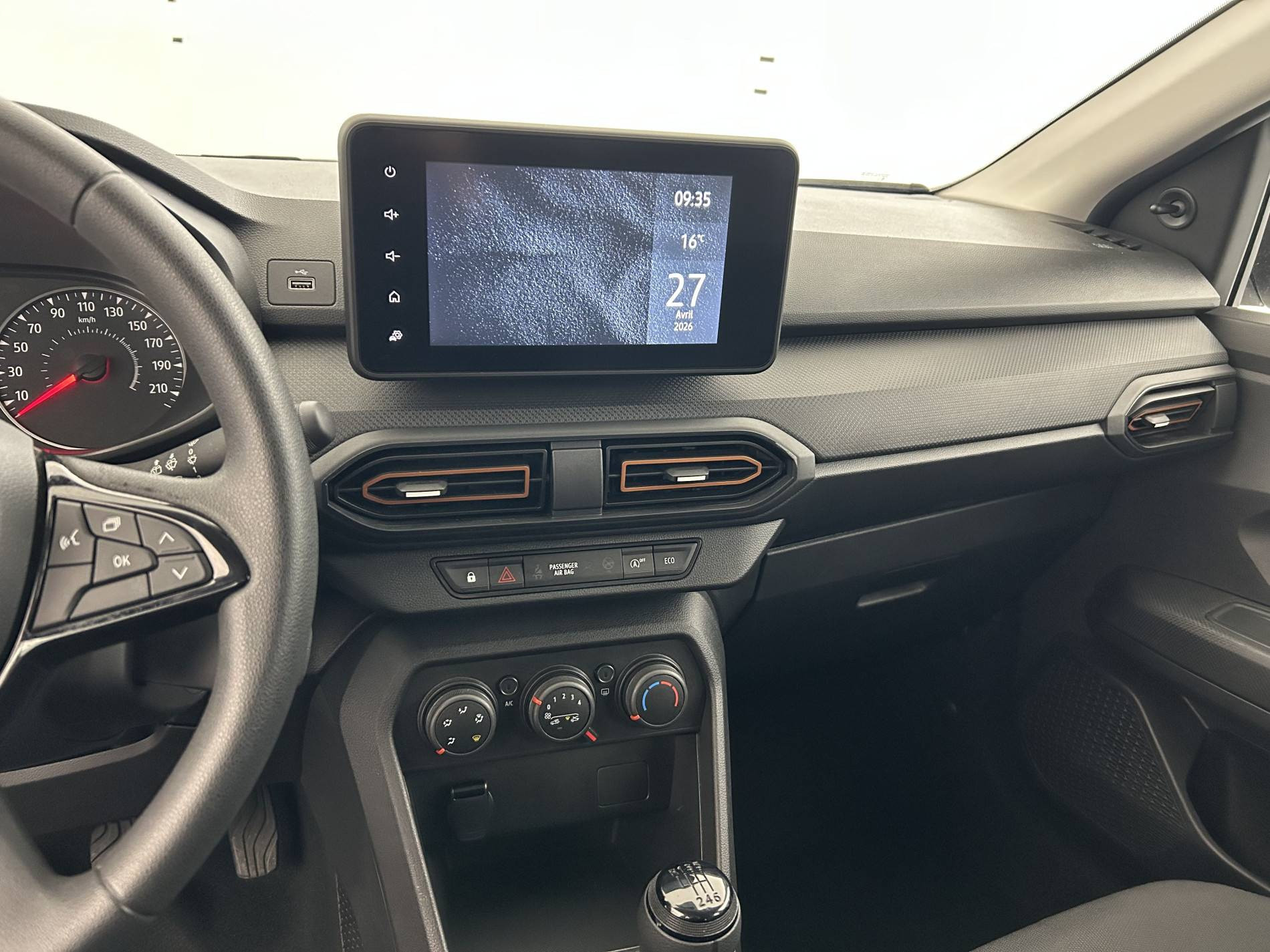 Vente en ligne Dacia Sandero  ECO-G 100 au prix de 13 990 €