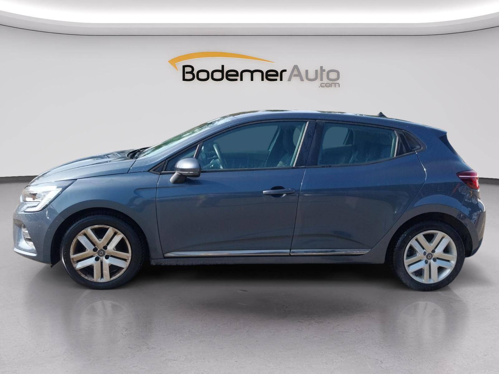 Vente en ligne Renault Clio 5 Clio TCe 100 au prix de 11 490 €