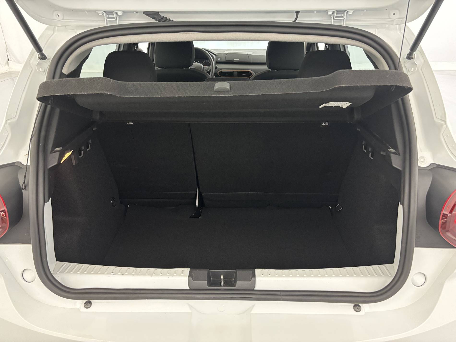 Vente en ligne Dacia Sandero  ECO-G 100 au prix de 11 990 €