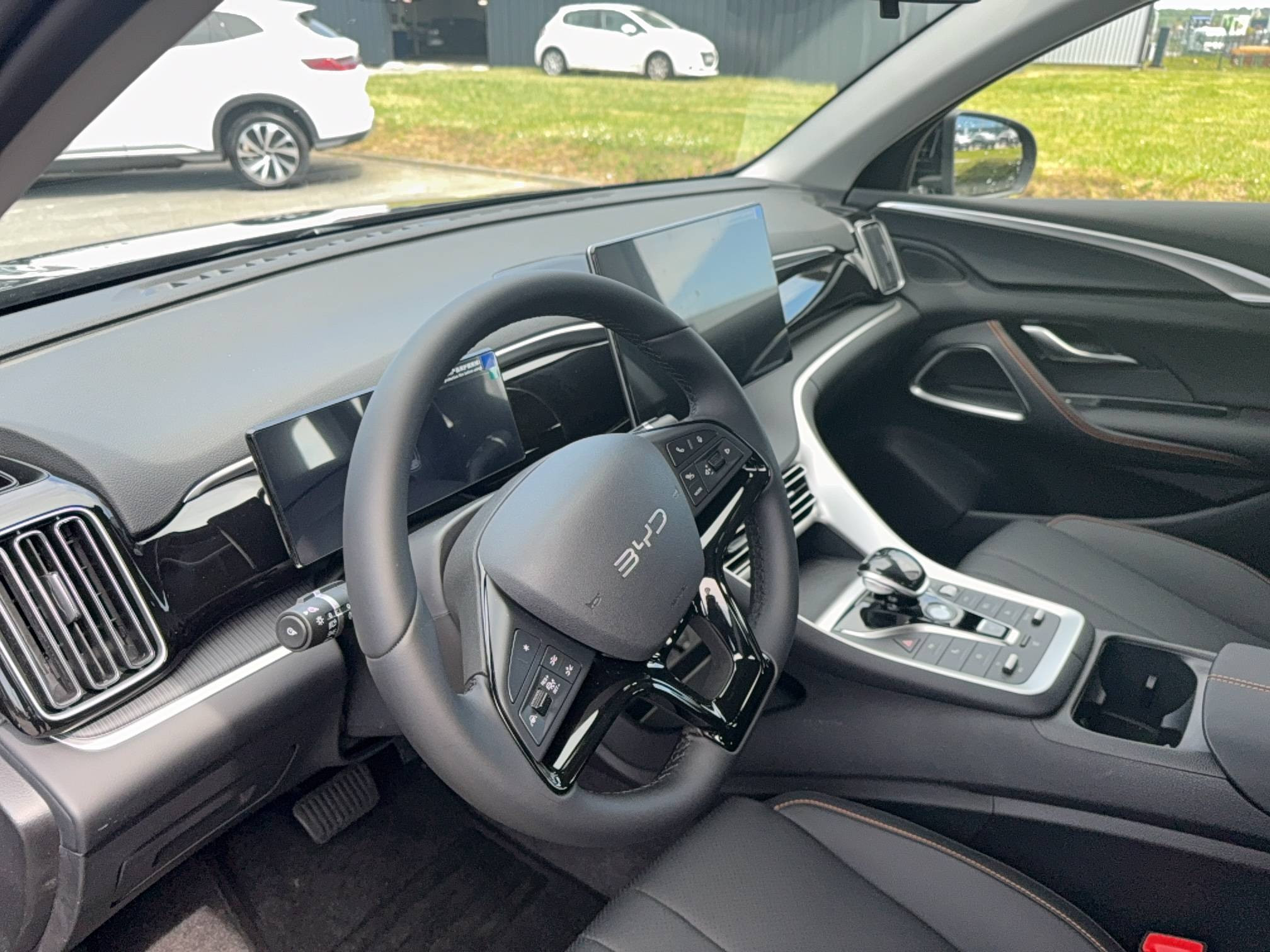 Vente en ligne Byd Sealion 5  1.5l DM-i 212 ch PHEV au prix de 28 490 €