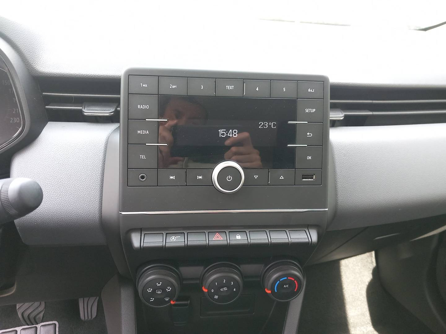 Vente en ligne Renault Clio 5 Clio SCe 65 au prix de 12 190 €