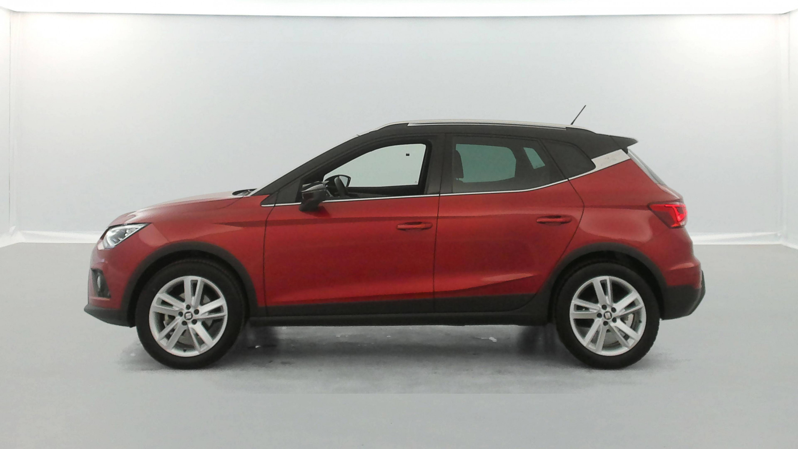 Vente en ligne Seat Arona  1.0 EcoTSI 115 ch Start/Stop DSG7 au prix de 15 090 €