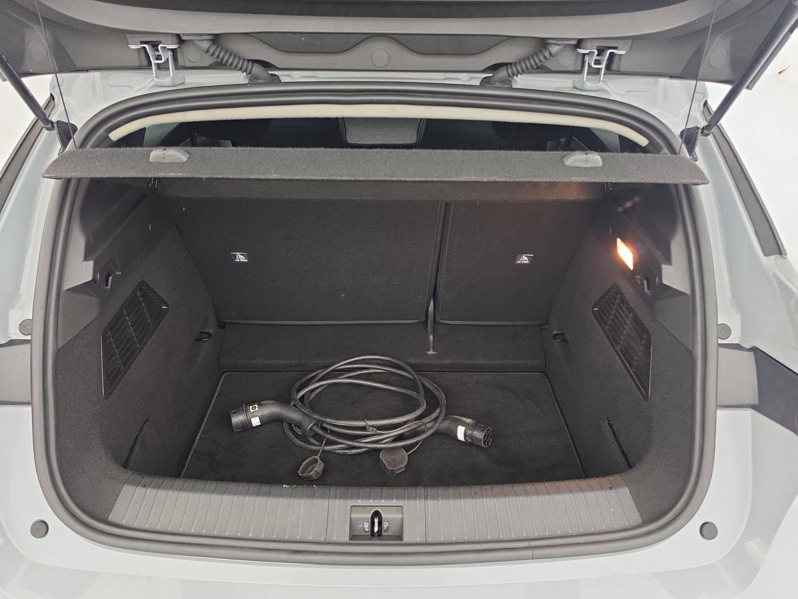 Vente en ligne Renault Megane E-Tech  EV40 130ch standard charge au prix de 18 991 €