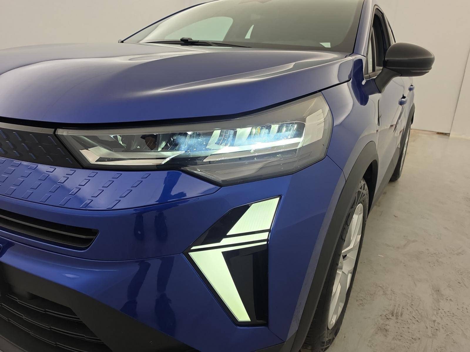 Vente en ligne Renault Captur  E-Tech full hybrid 145 ch au prix de 22 490 €