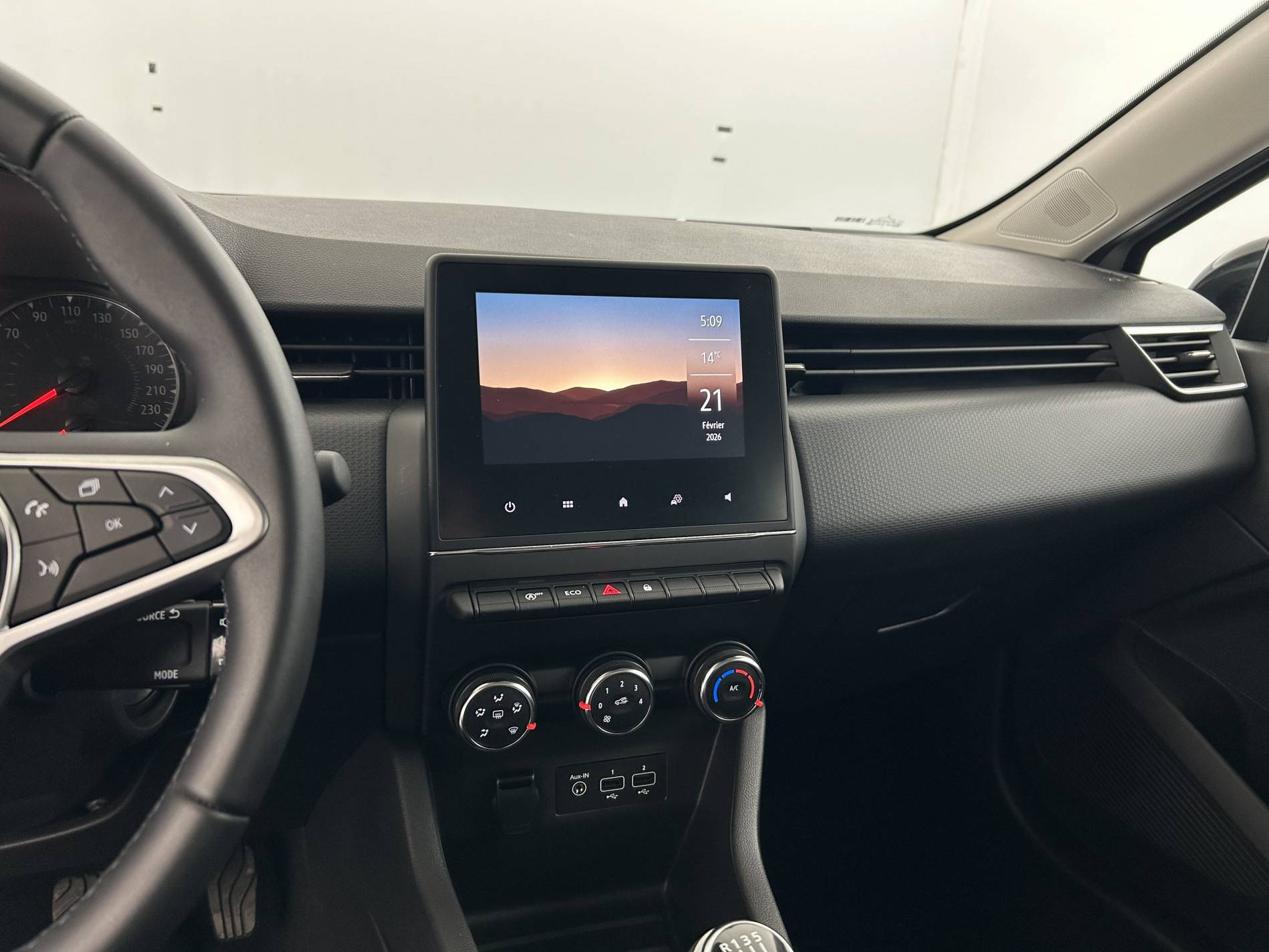 Vente en ligne Renault Clio 5 Clio TCe 90 au prix de 14 990 €