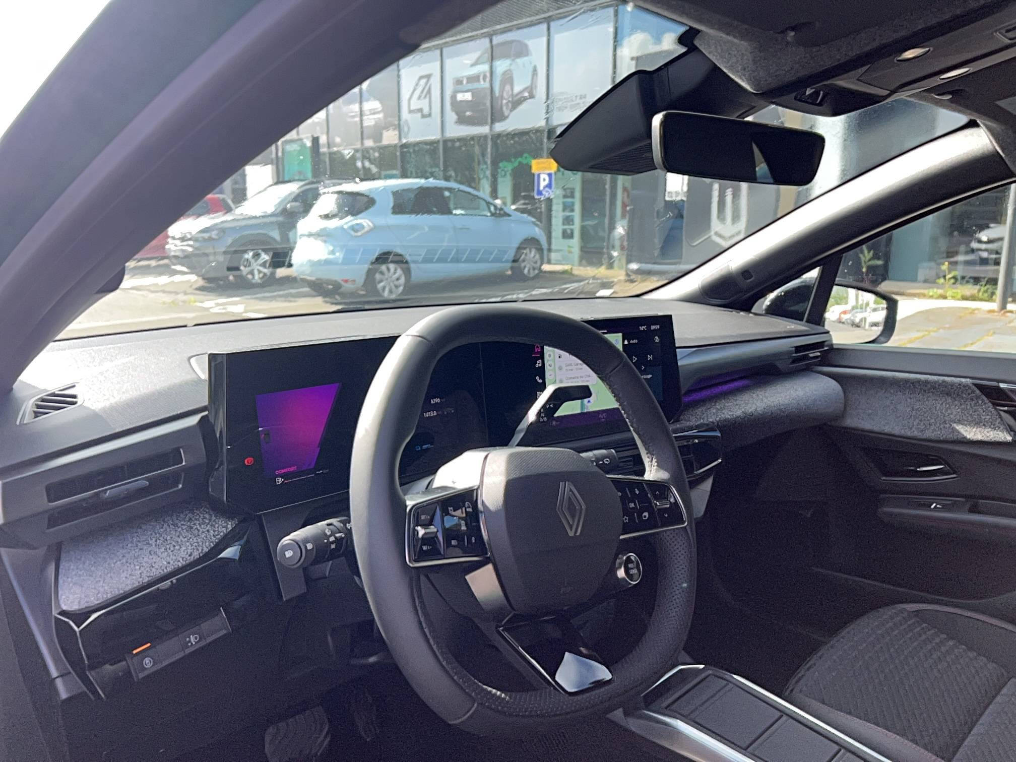 Vente en ligne Renault Clio 6 Clio E-Tech full hybrid 160 ch au prix de 27 490 €