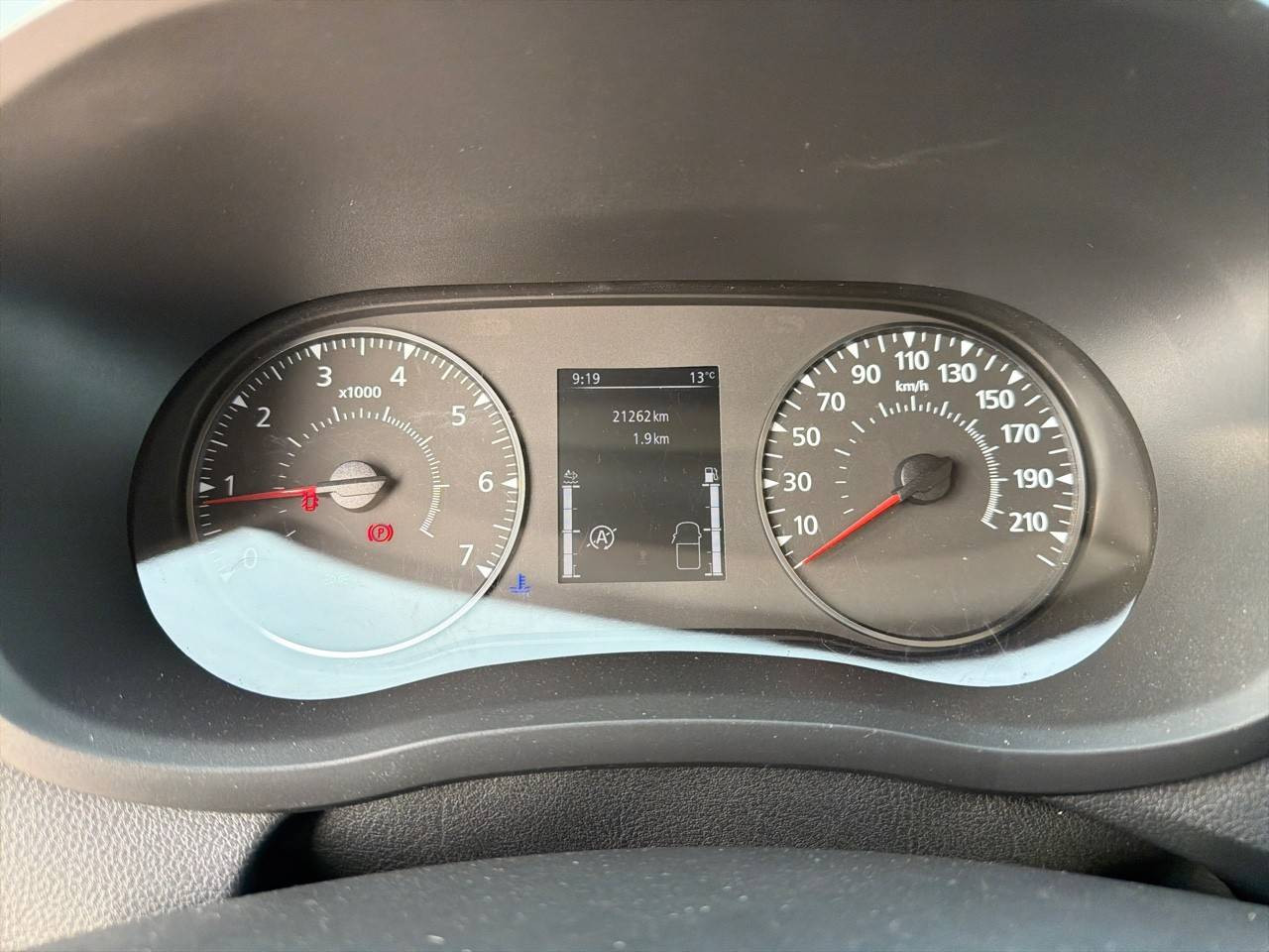 Vente en ligne Renault Master 3 Châssis Cabine MASTER PHC TRAC F3500 L3H1 BLUE DCI 145 EURO VI au prix de 29 990 €