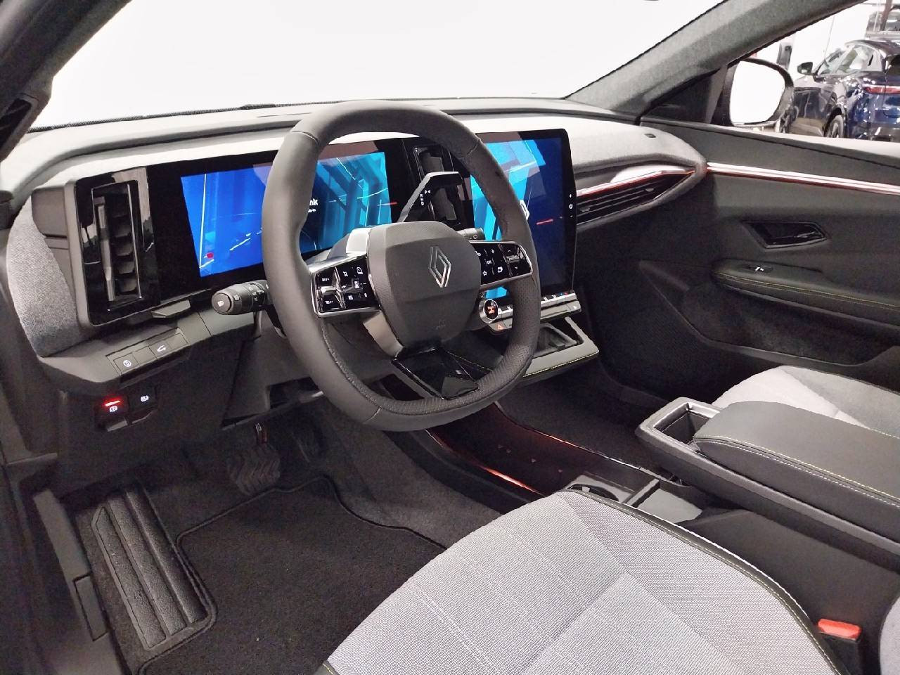Vente en ligne Renault Scenic E-Tech Scenic E-Tech électrique 220 ch grande autonomie au prix de 1 300 €