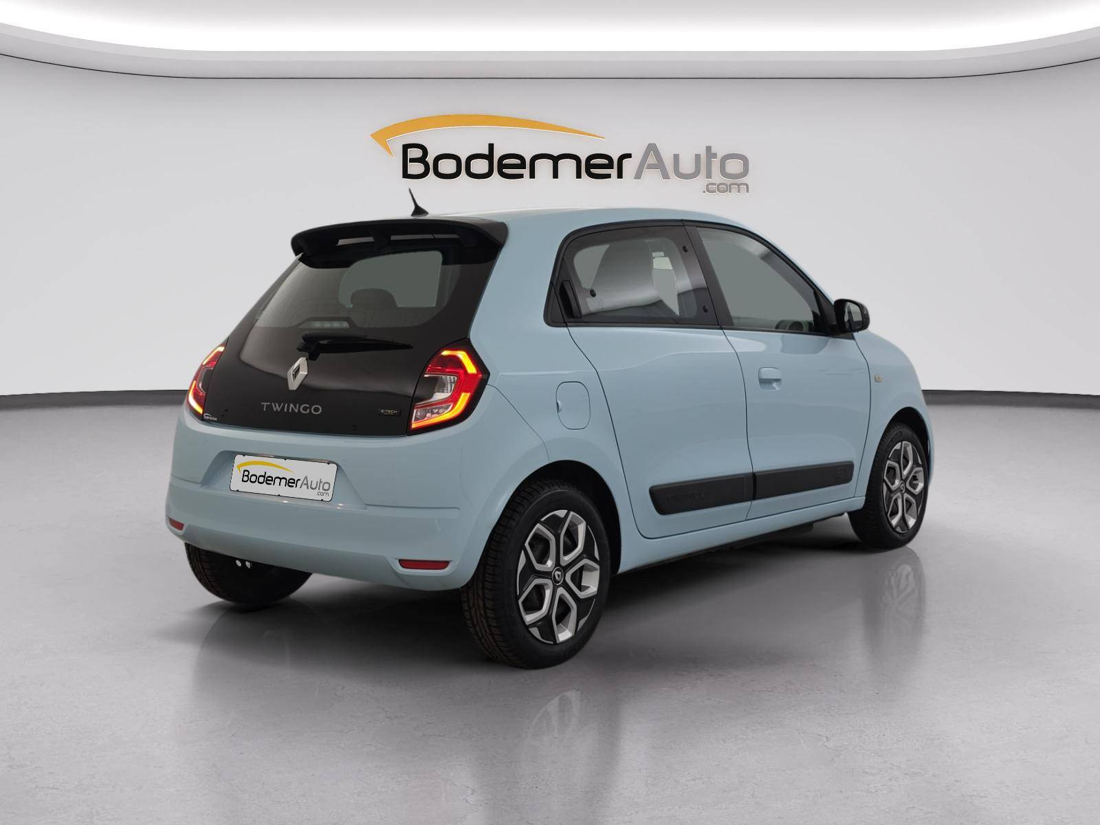Vente en ligne Renault Twingo Electrique Twingo III E-Tech au prix de 12 900 €