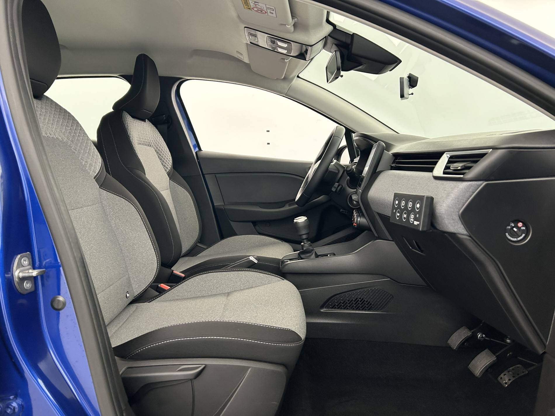 Vente en ligne Renault Clio 5 Clio Blue dCi 100 au prix de 16 990 €