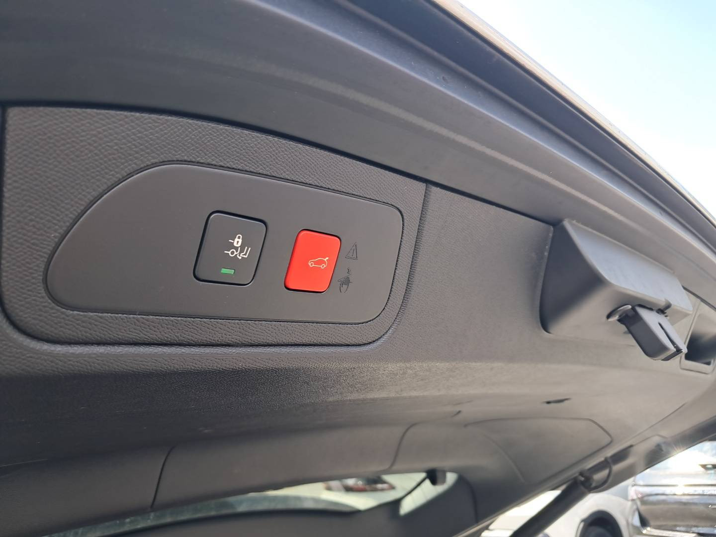 Vente en ligne Ds DS7 Crossback  Hybride E-Tense 300 EAT8 4x4 au prix de 27 990 €