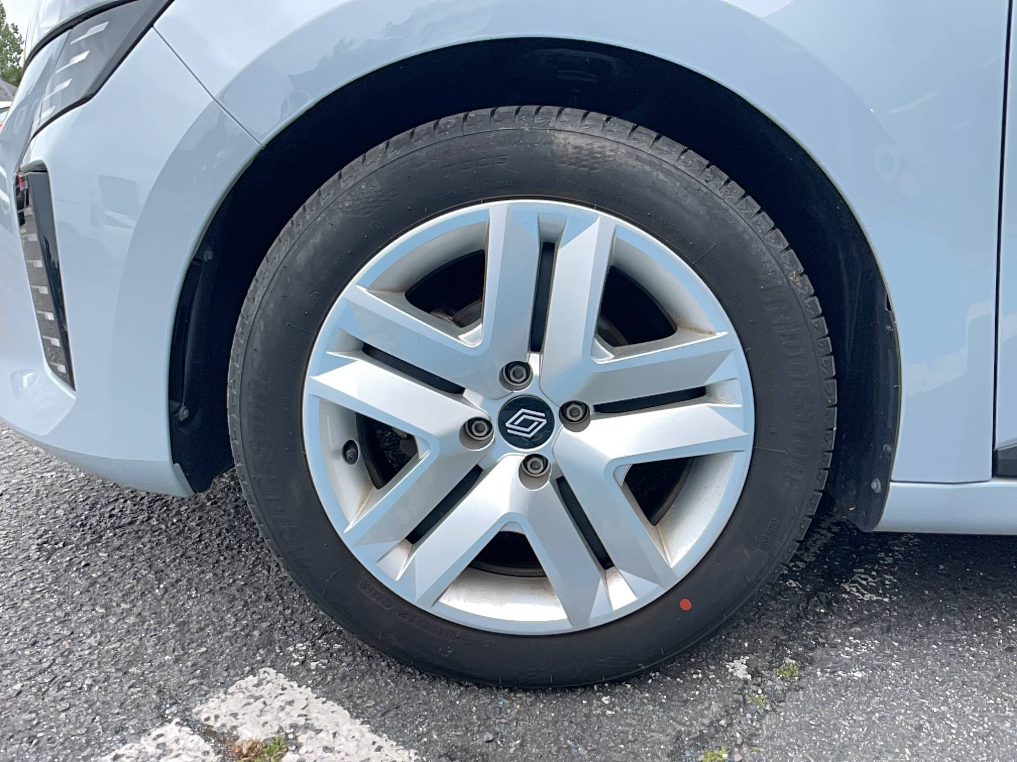Vente en ligne Renault Clio 5 Clio TCe 90 au prix de 15 990 €