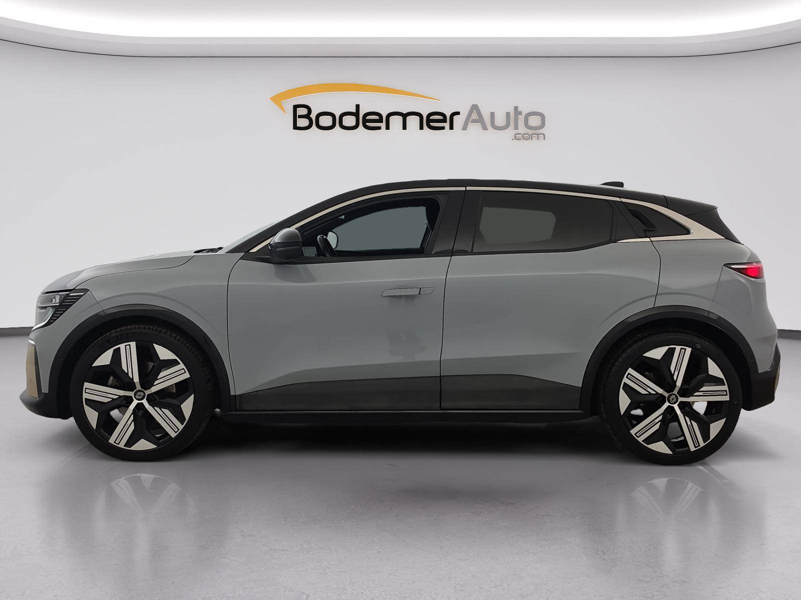 Vente en ligne Renault Megane E-Tech  EV60 220 ch super charge au prix de 24 950 €