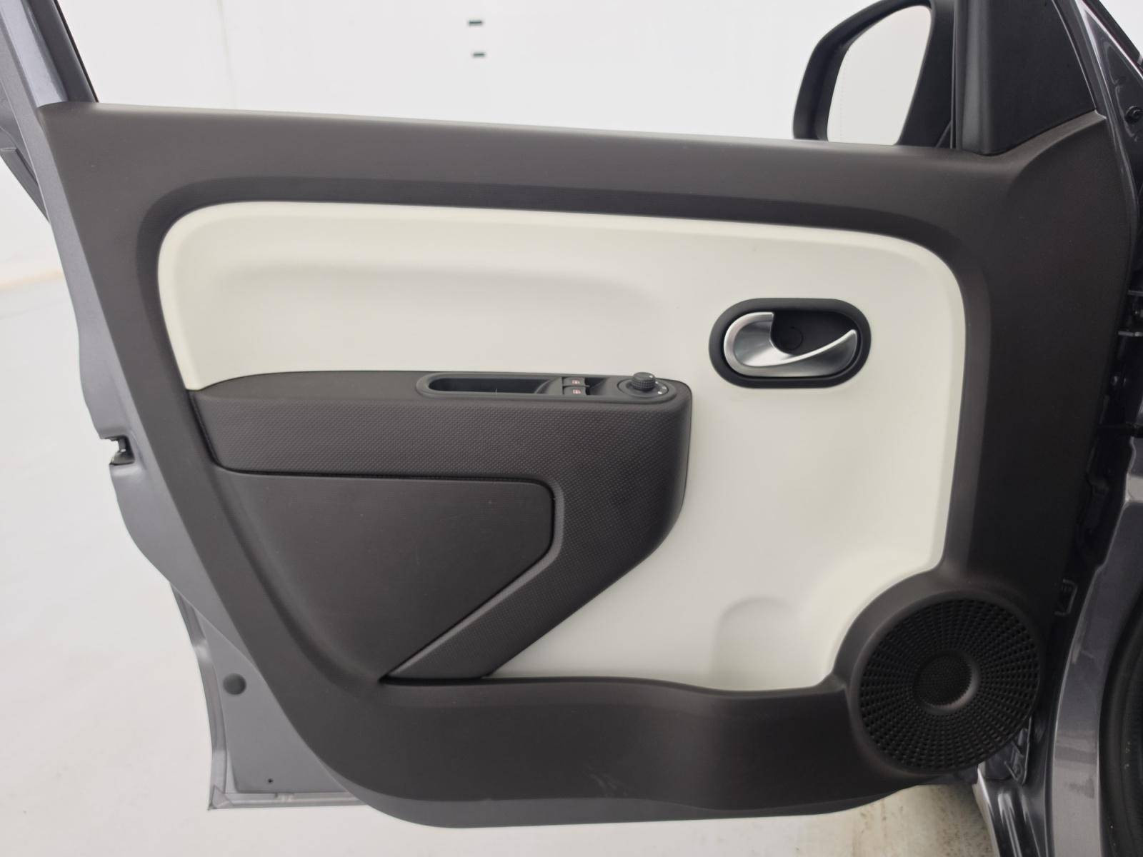 Vente en ligne Renault Twingo 3  SCe 65 au prix de 12 000 €