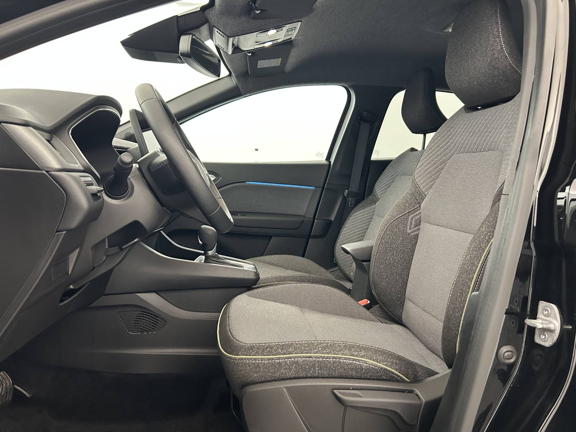 Vente en ligne Renault Captur  E-Tech full hybrid 145 ch au prix de 26 790 €