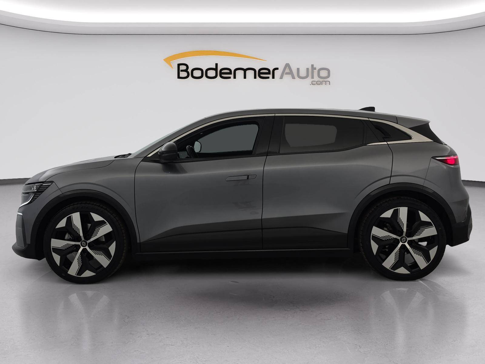 Vente en ligne Renault Megane E-Tech  EV60 220 ch super charge au prix de 25 990 €