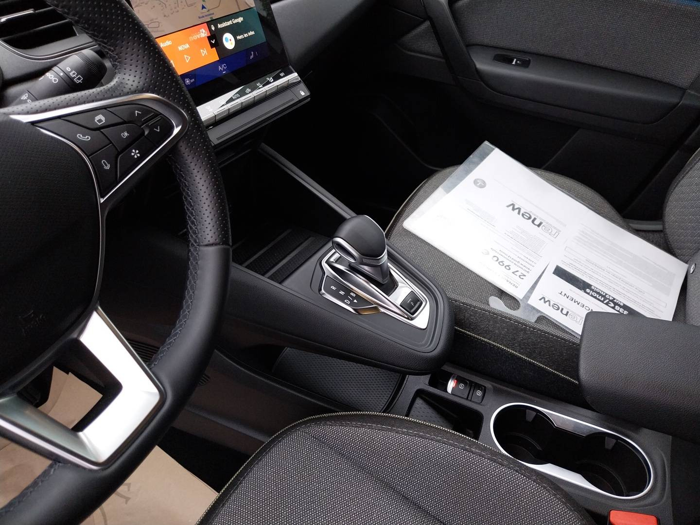 Vente en ligne Renault Symbioz  E-Tech full hybrid 145 au prix de 27 590 €