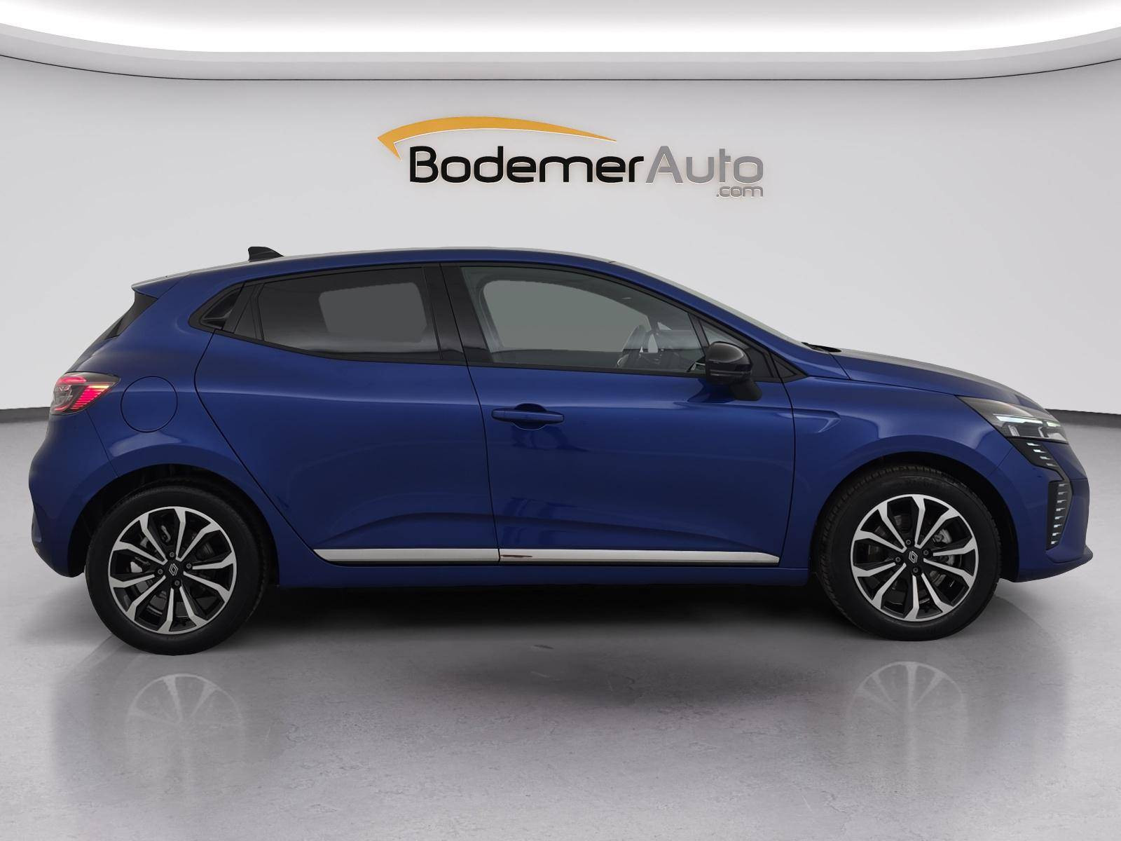 Vente en ligne Renault Clio 5 Clio E-Tech full hybrid 145 ch GSR2 au prix de 19 490 €
