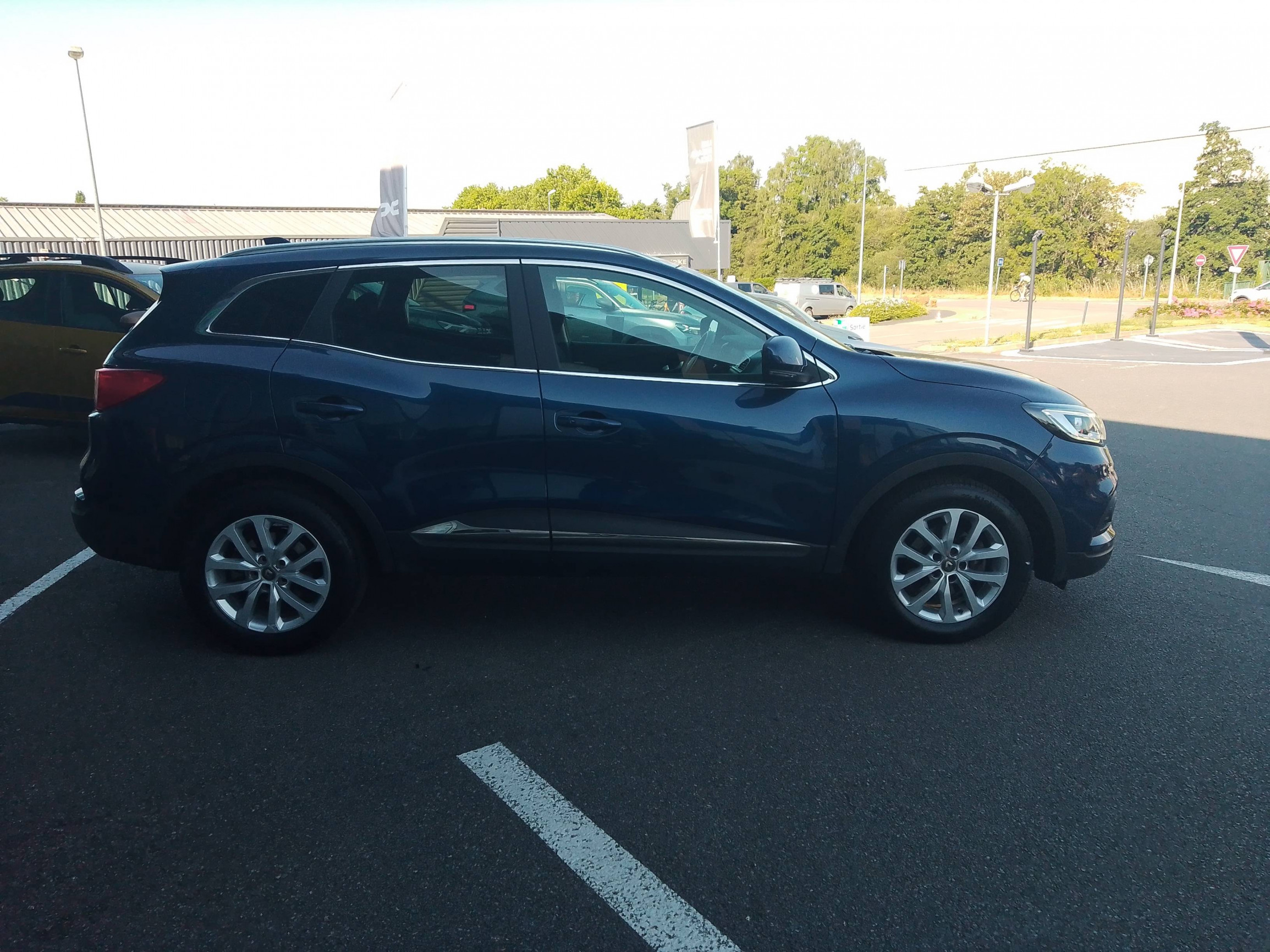 Vente en ligne Renault Kadjar  Blue dCi 115 au prix de 12 490 €