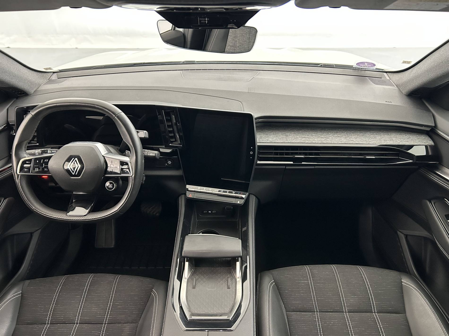 Vente en ligne Renault Austral  E-Tech hybrid 200 au prix de 26 990 €