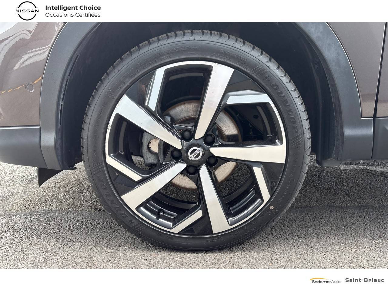 Vente en ligne Nissan Qashqai Qashqai 1.3 DIG-T 140 au prix de 16 990 €