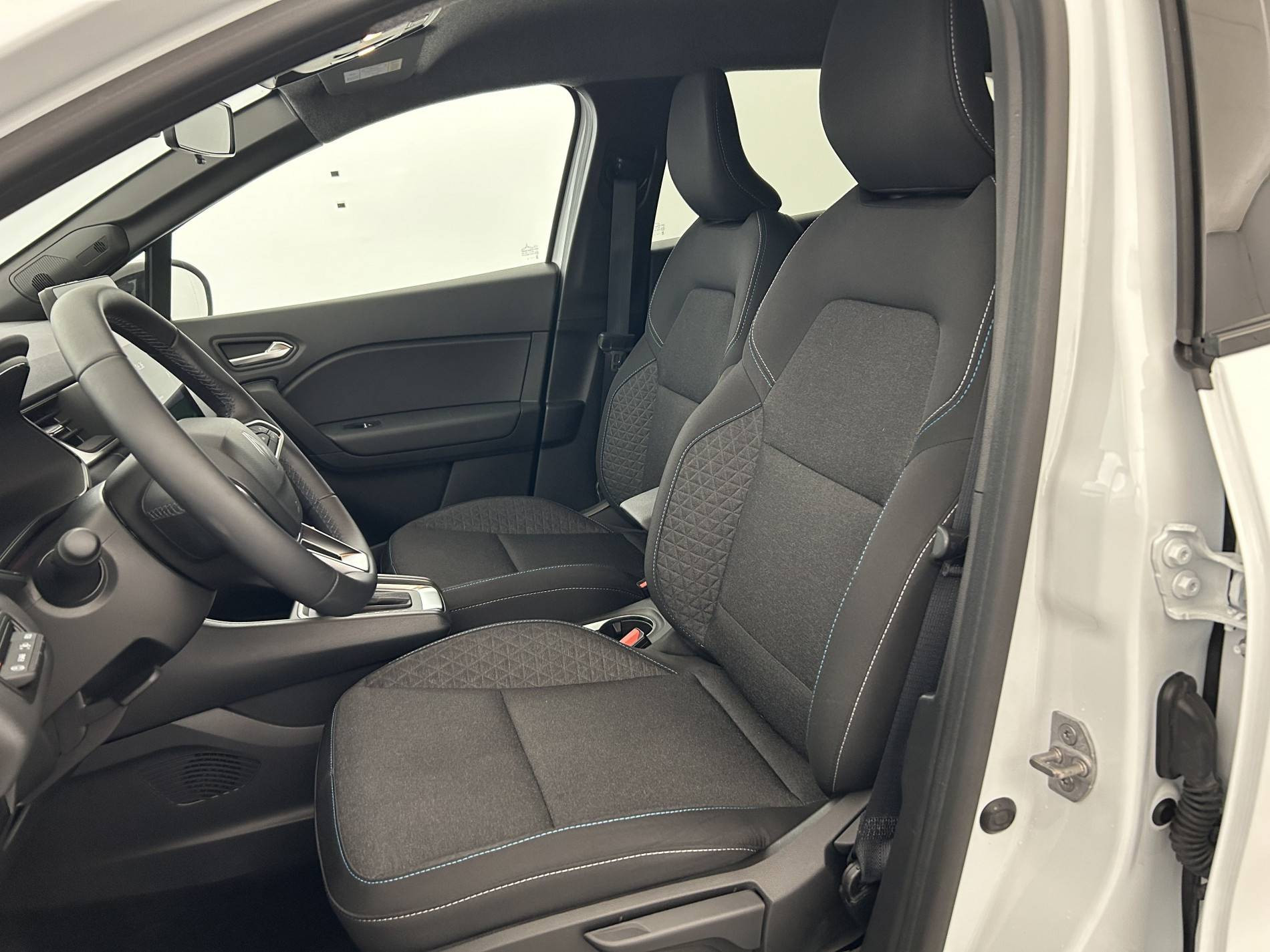 Vente en ligne Renault Symbioz  E-Tech full hybrid 145 au prix de 24 490 €