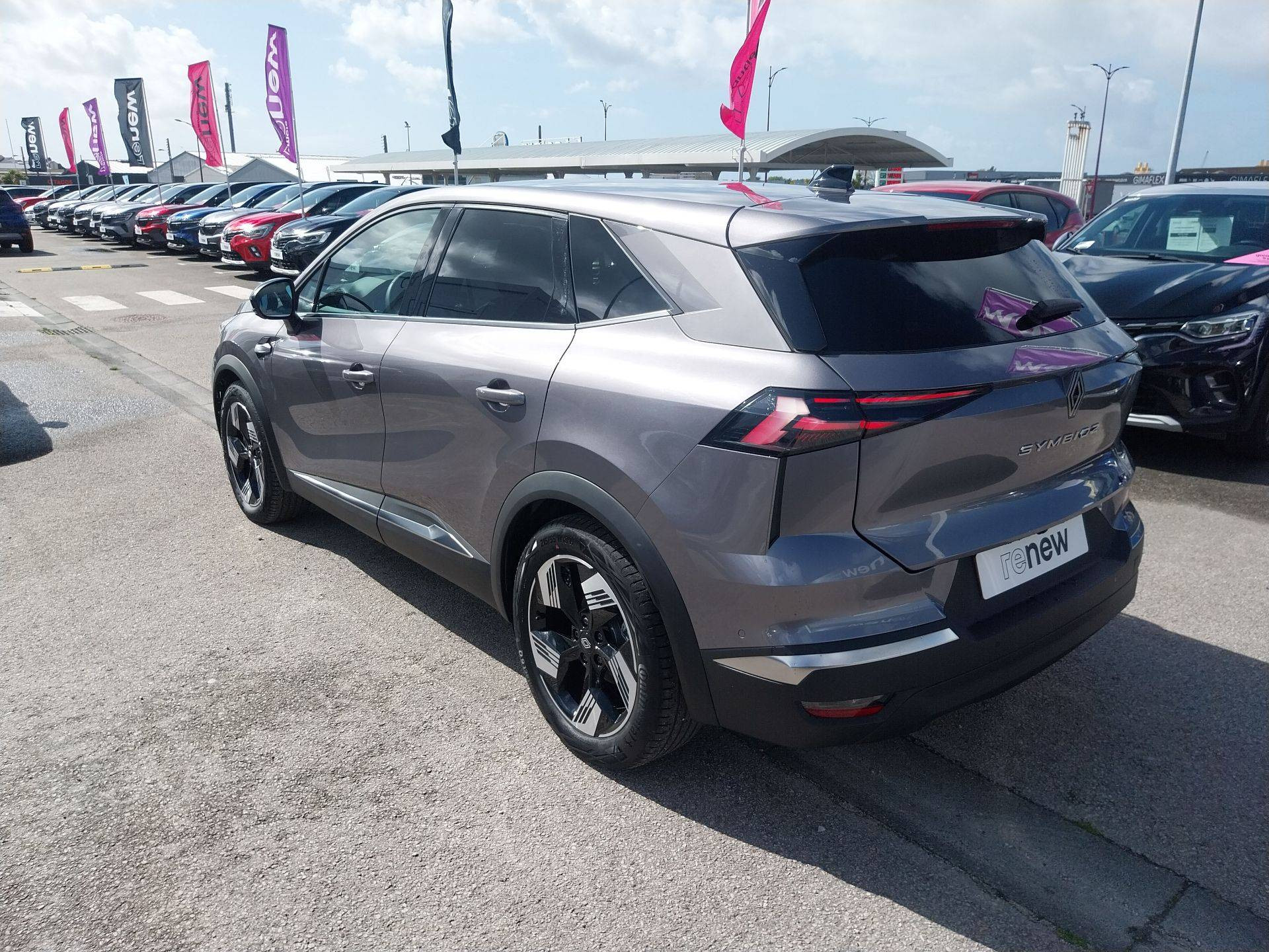 Vente en ligne Renault Symbioz  E-Tech full hybrid 145 au prix de 27 490 €