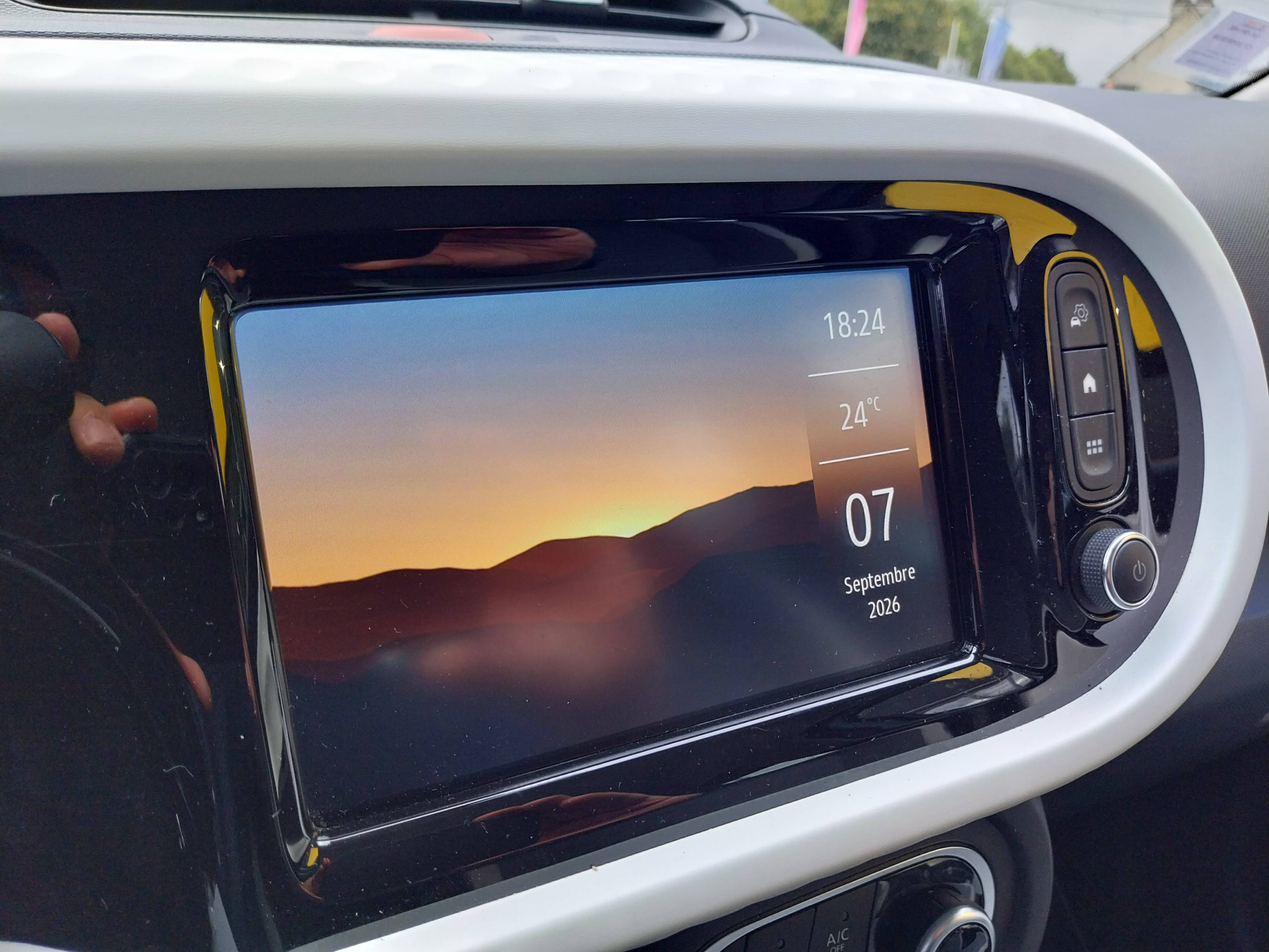 Vente en ligne Renault Twingo Electrique Twingo III E-Tech au prix de 10 000 €