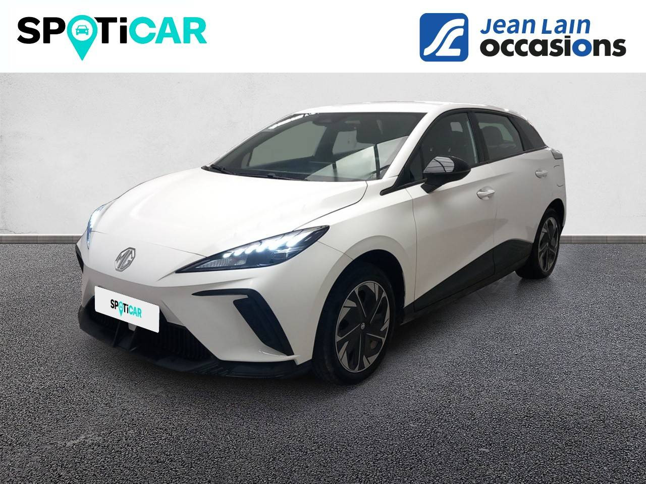 Vente en ligne MG MG4 MG4 Electric 51kWh - 125 kW 2WD Standard de 2023 au prix de 0 €