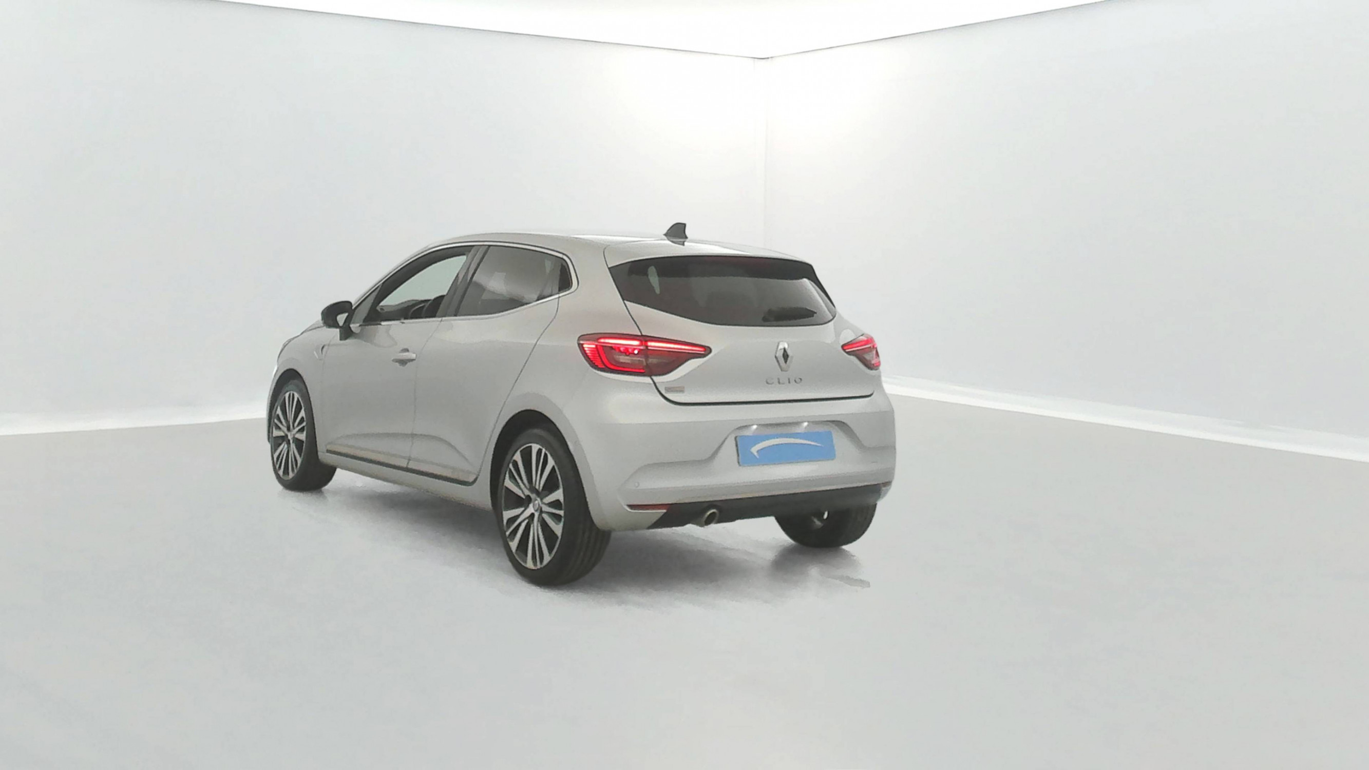 Vente en ligne Renault Clio 5 Clio TCe 140 - 21N au prix de 17 790 €