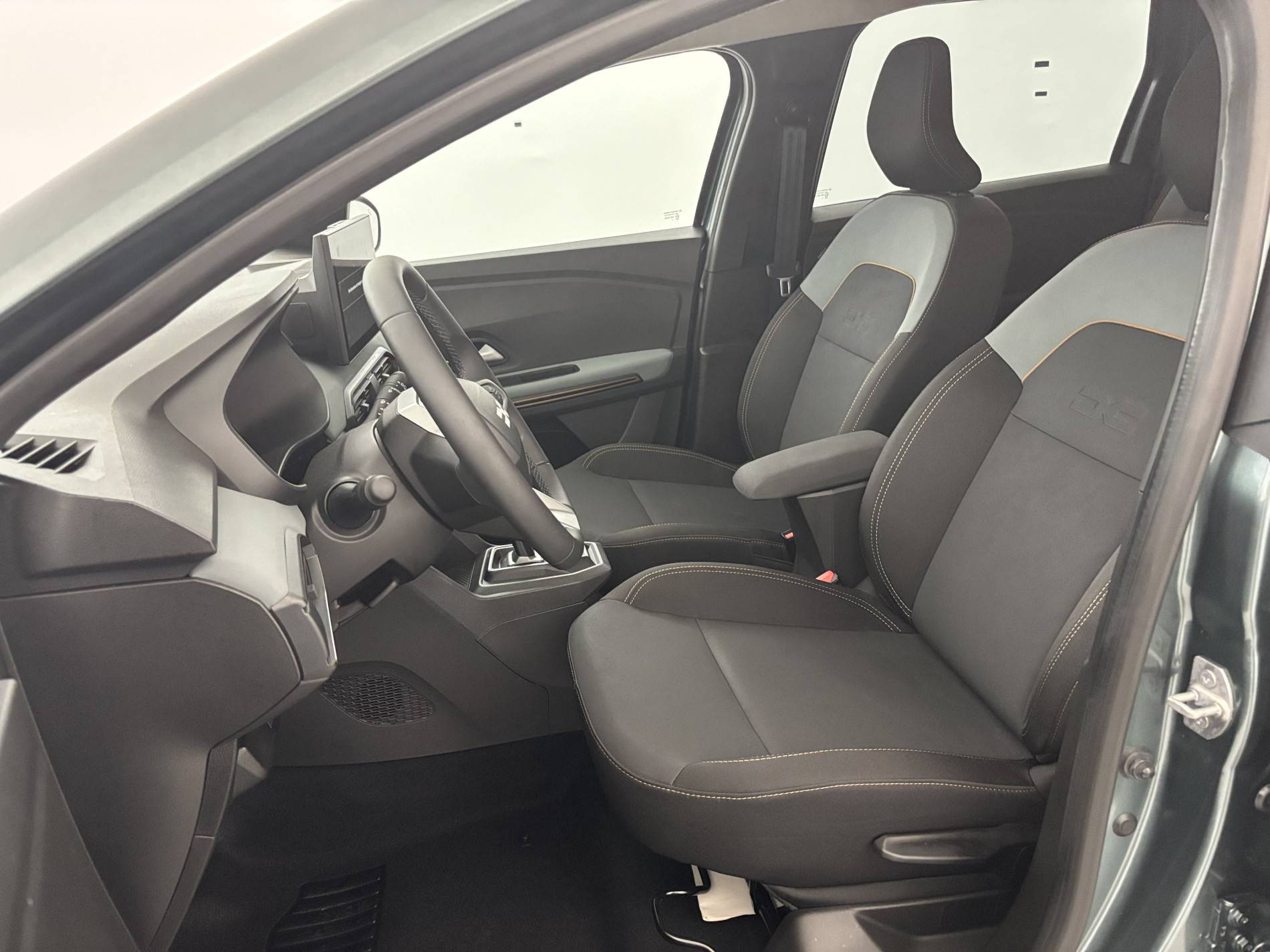 Vente en ligne Dacia Jogger  155 7 pl au prix de 27 699 €