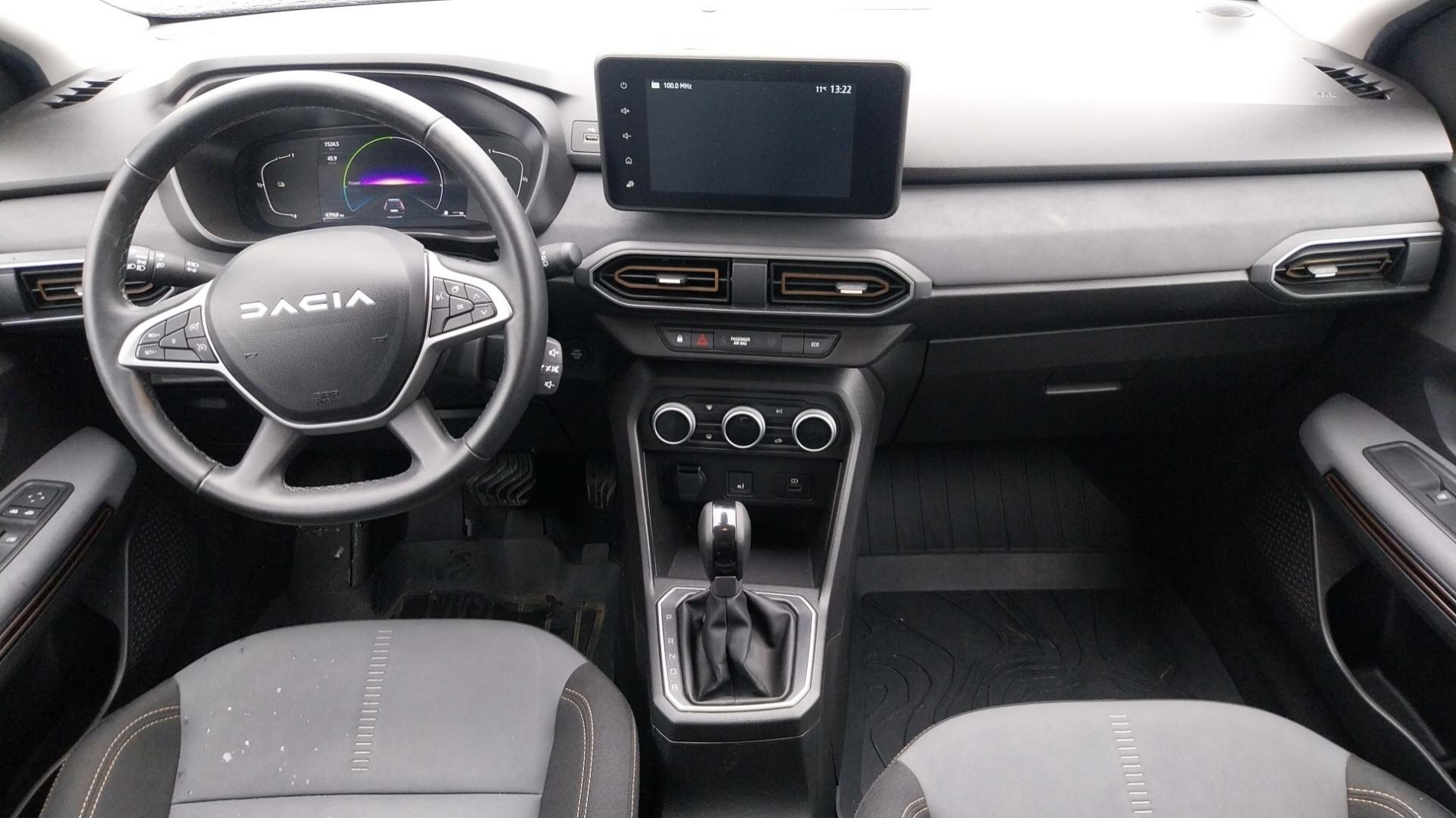 Vente en ligne Dacia Jogger  Hybrid 140 7 places au prix de 21 990 €