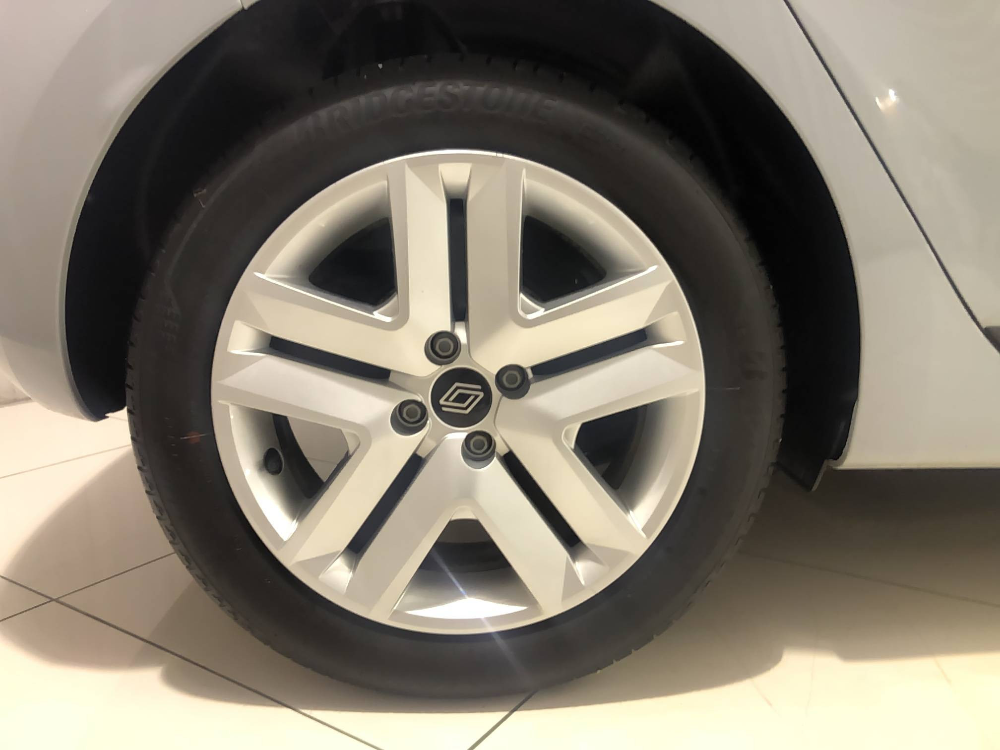 Vente en ligne Renault Clio 5 Clio TCe 90 au prix de 15 990 €