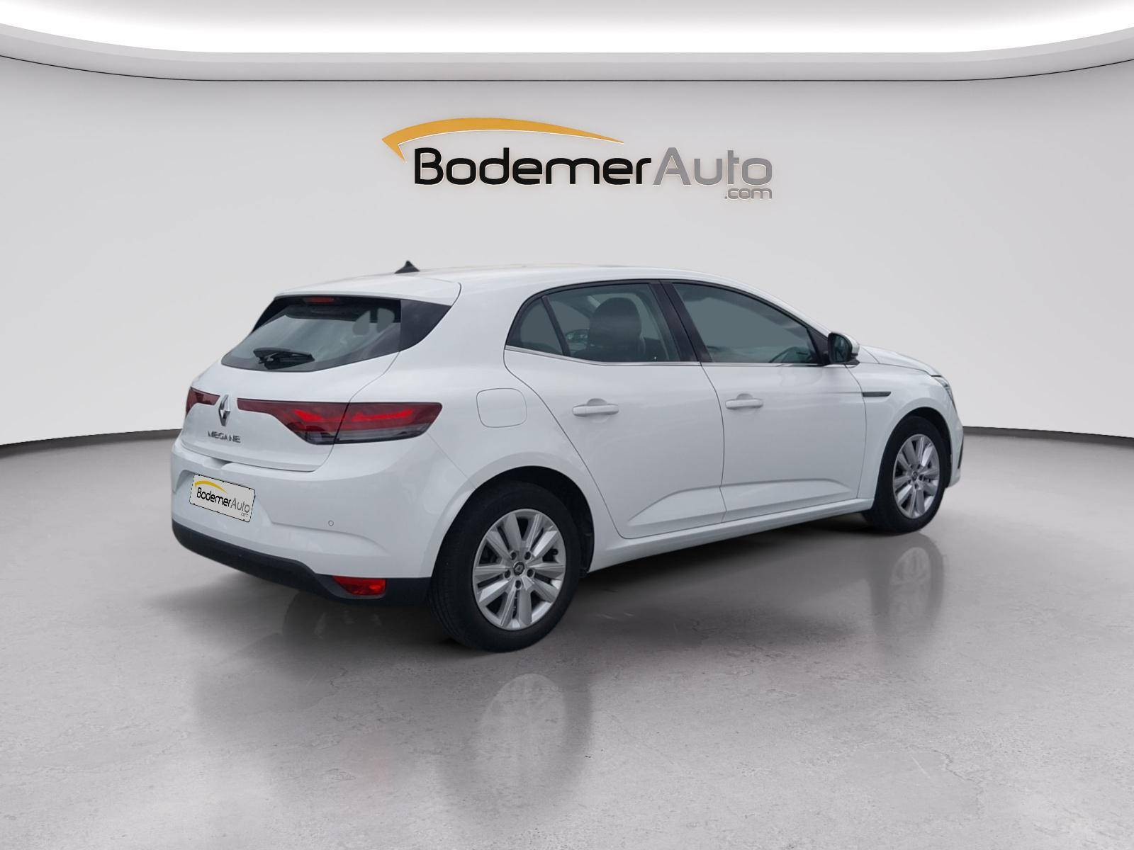 Vente en ligne Renault Megane 4 Mégane IV Berline Blue dCi 115 au prix de 13 290 €