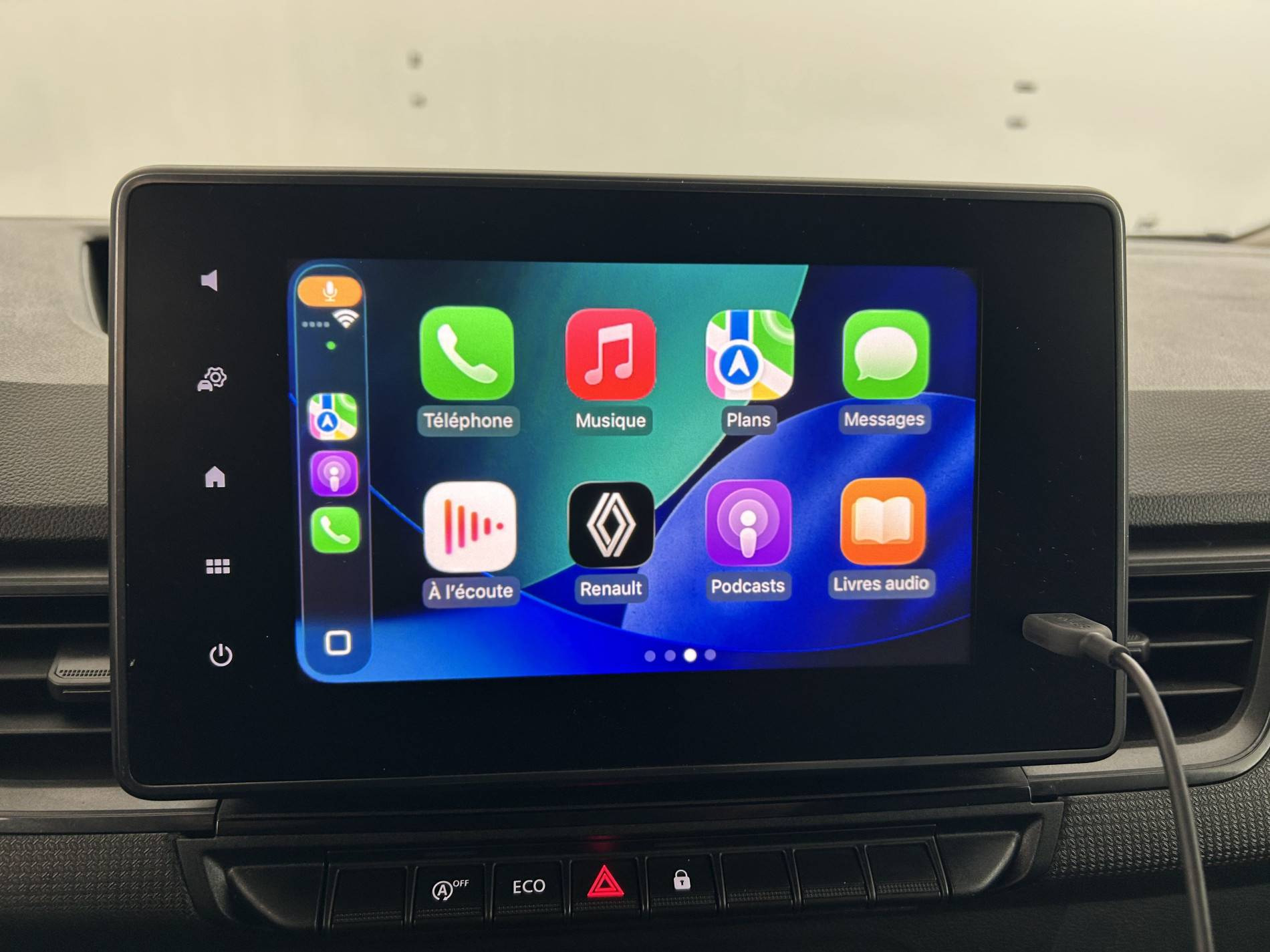 Vente en ligne Renault Kangoo Van  BLUE DCI 95 au prix de 16 990 €
