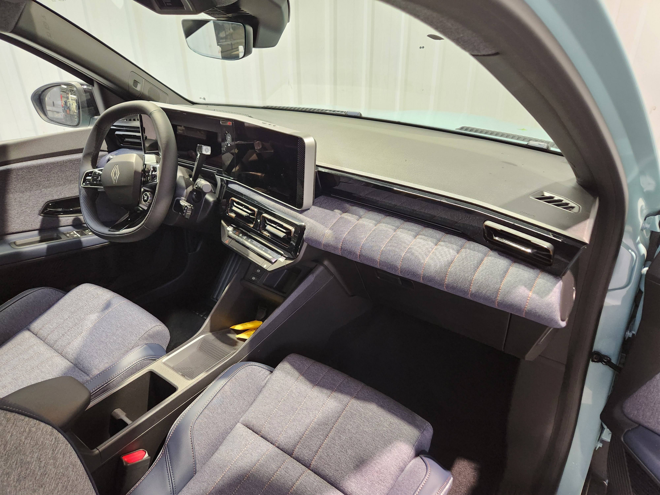 Vente en ligne Renault R4 E-Tech  150 ch autonomie confort au prix de 34 890 €