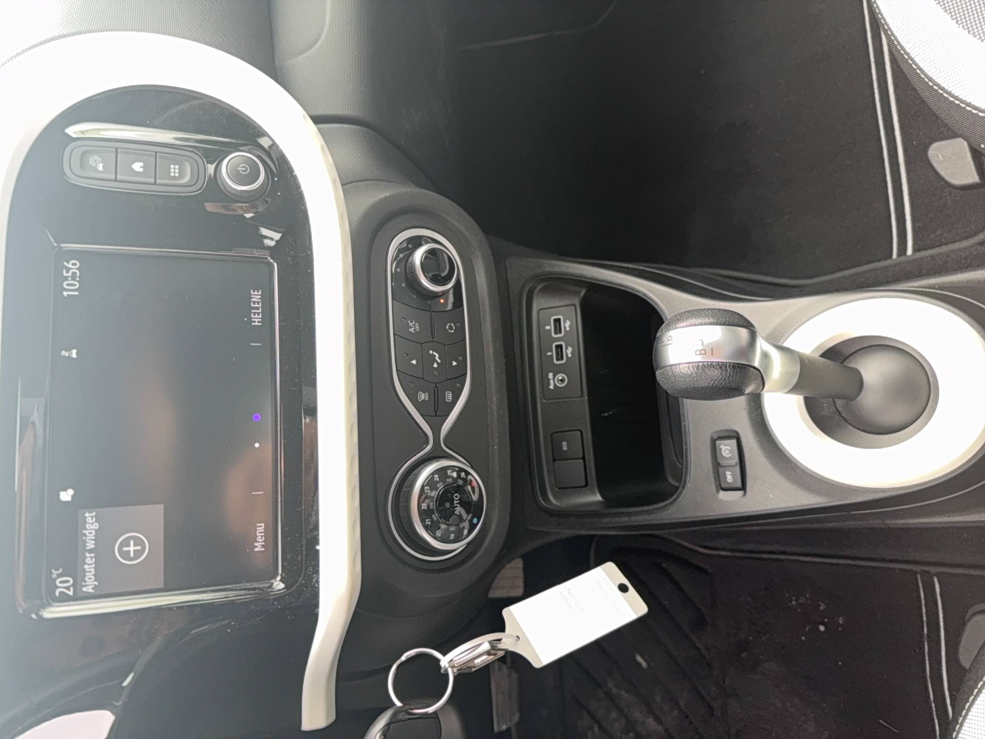 Vente en ligne Renault Twingo Electrique Twingo III E-Tech au prix de 12 490 €