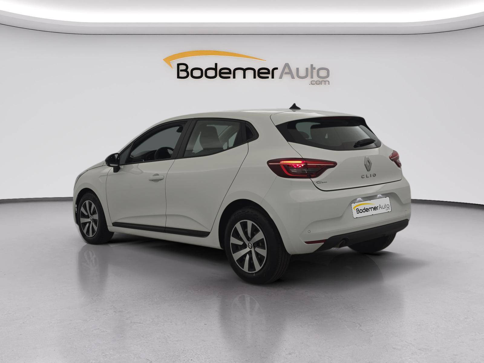 Vente en ligne Renault Clio 5 Clio TCe 90 au prix de 13 990 €